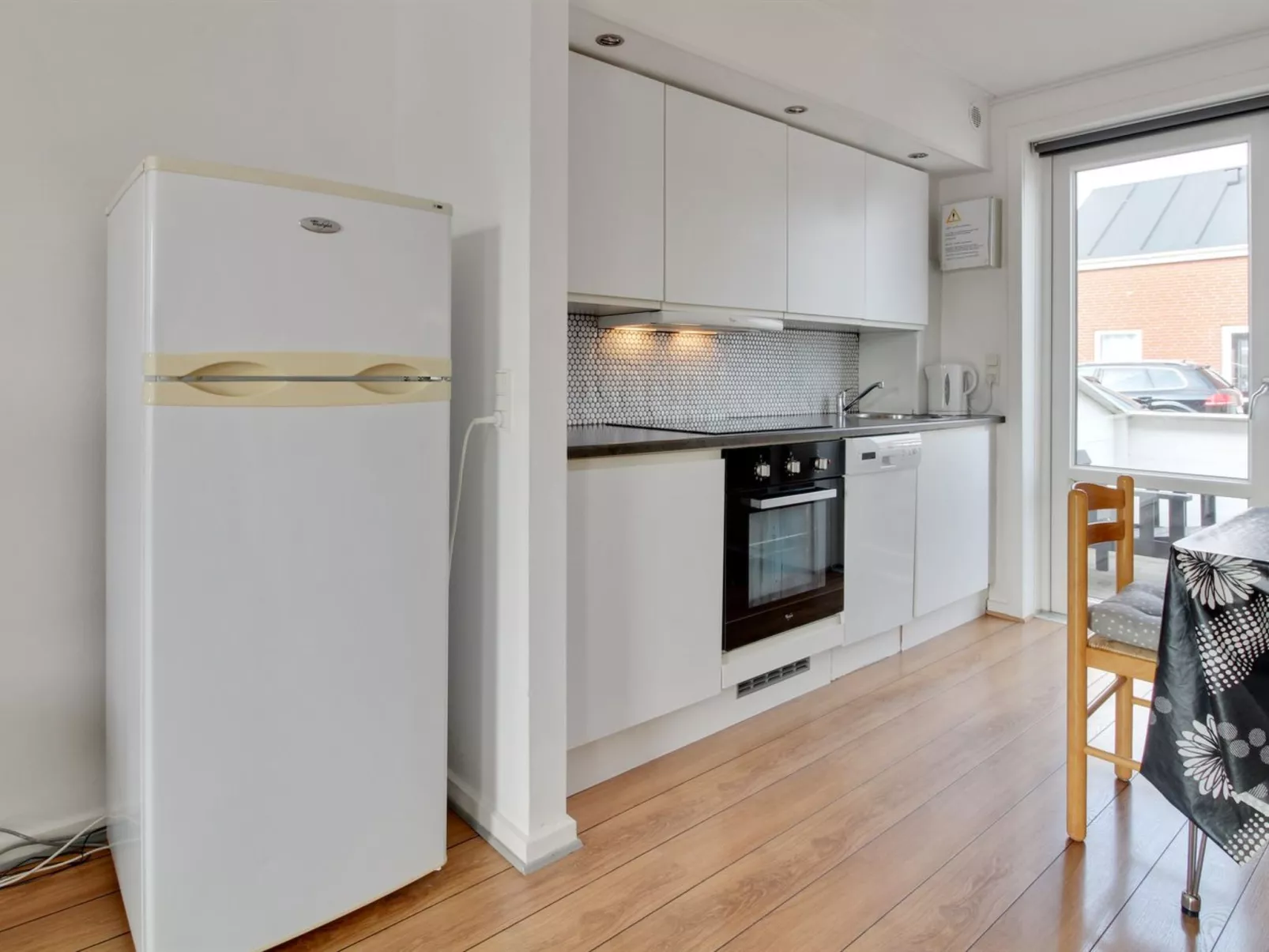 "Asved" - 2.3km from the sea-Binnen
