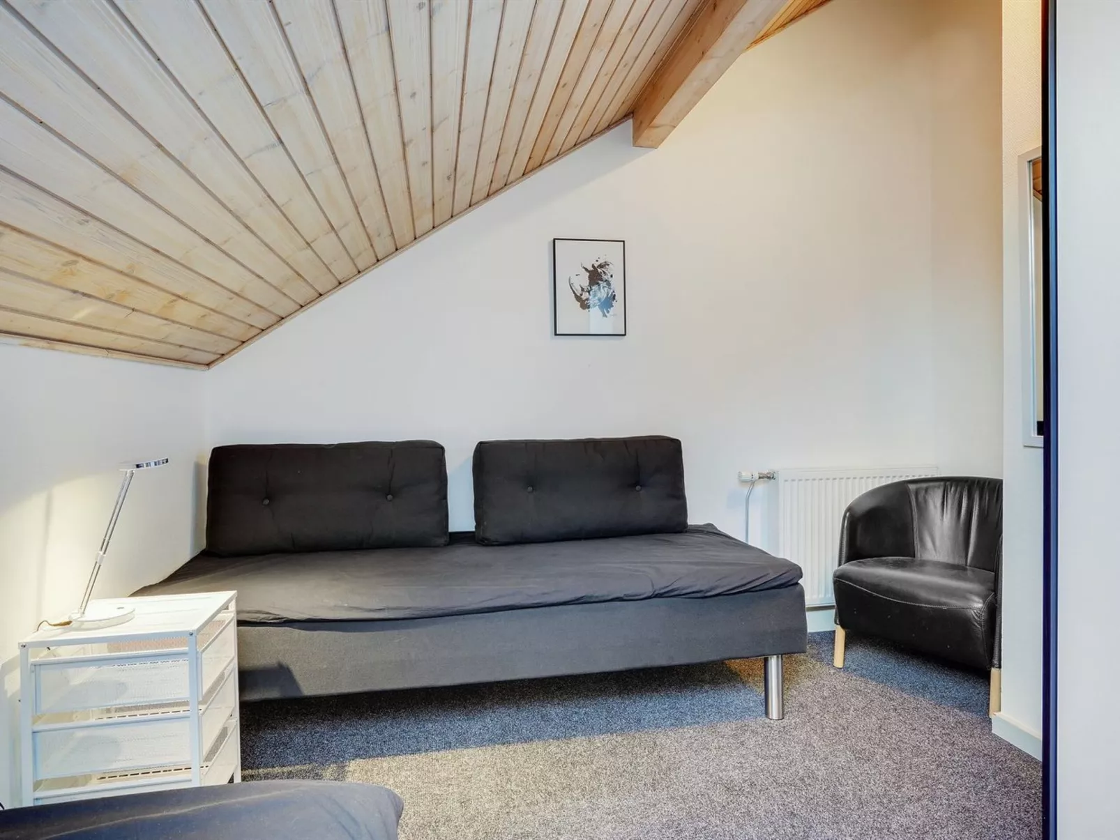 "Enita" - 2.3km from the sea-Binnen