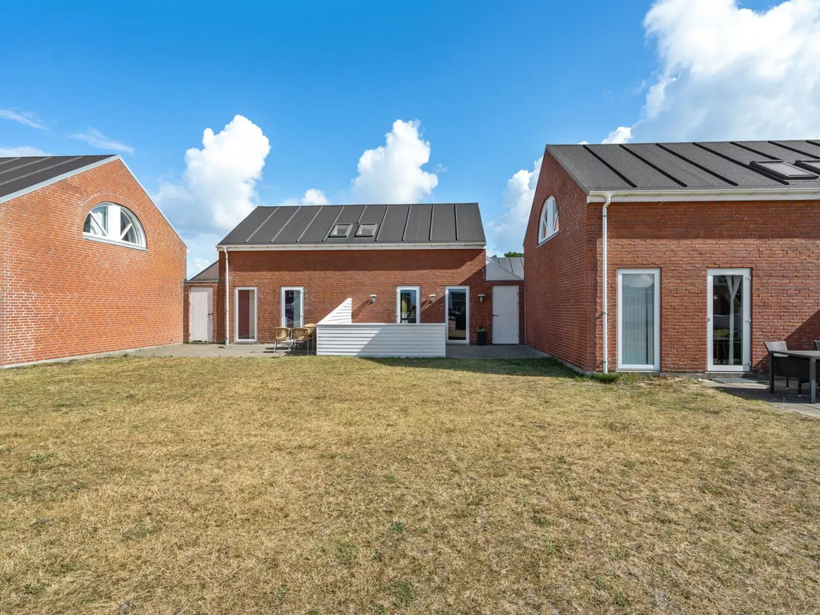 "Iffuer" - 2.3km from the sea-Buiten