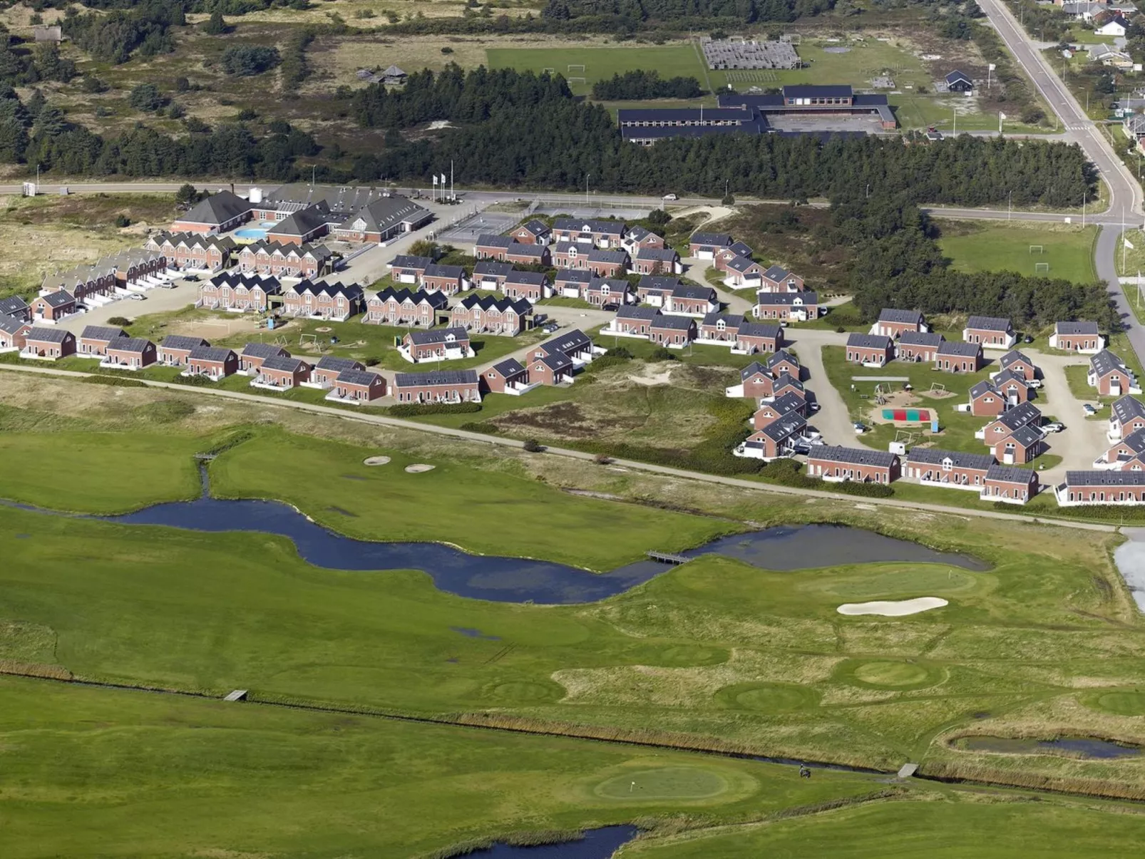 "Helvig" - 2.3km from the sea-Buiten
