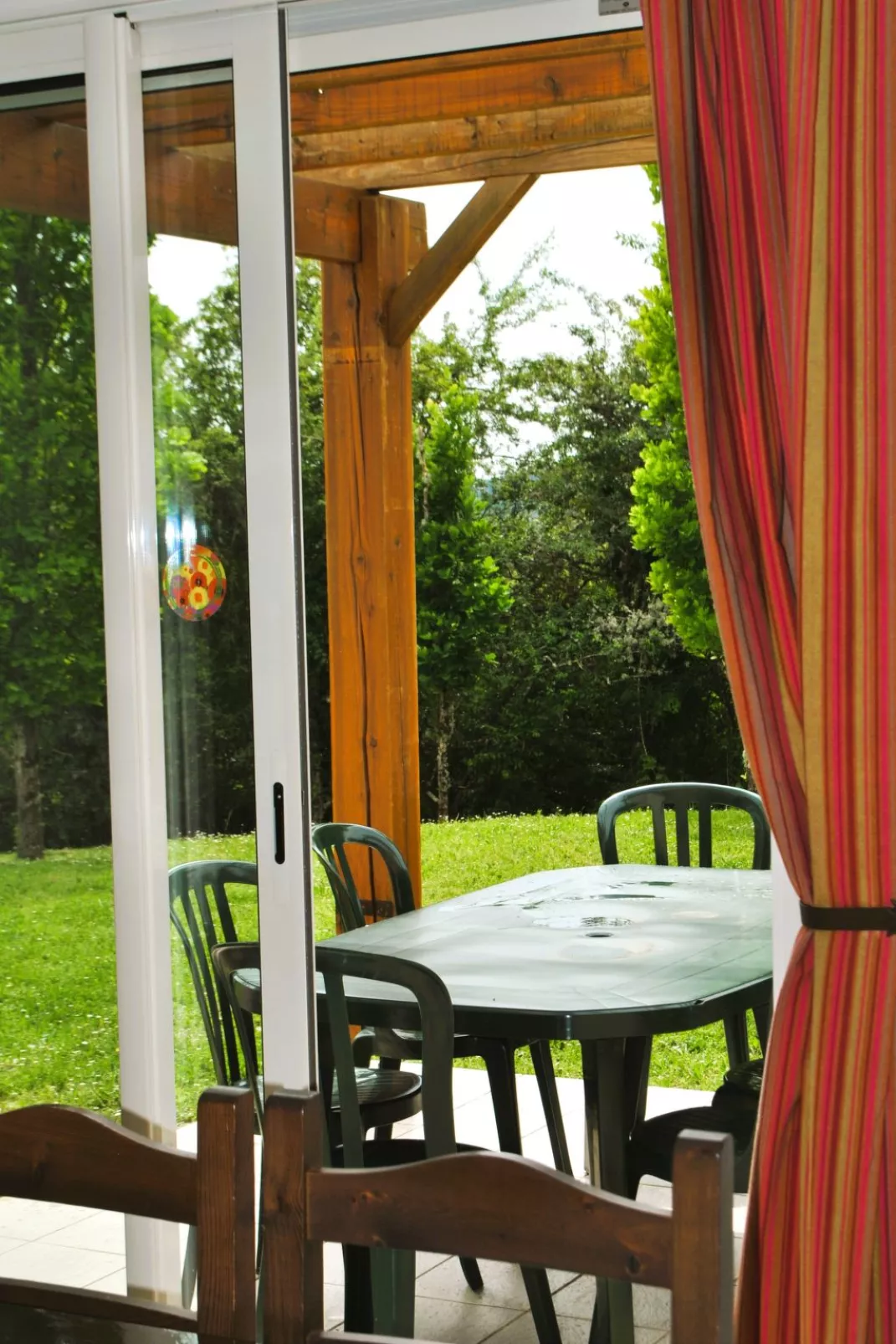 Domaine des Cazelles-Buiten