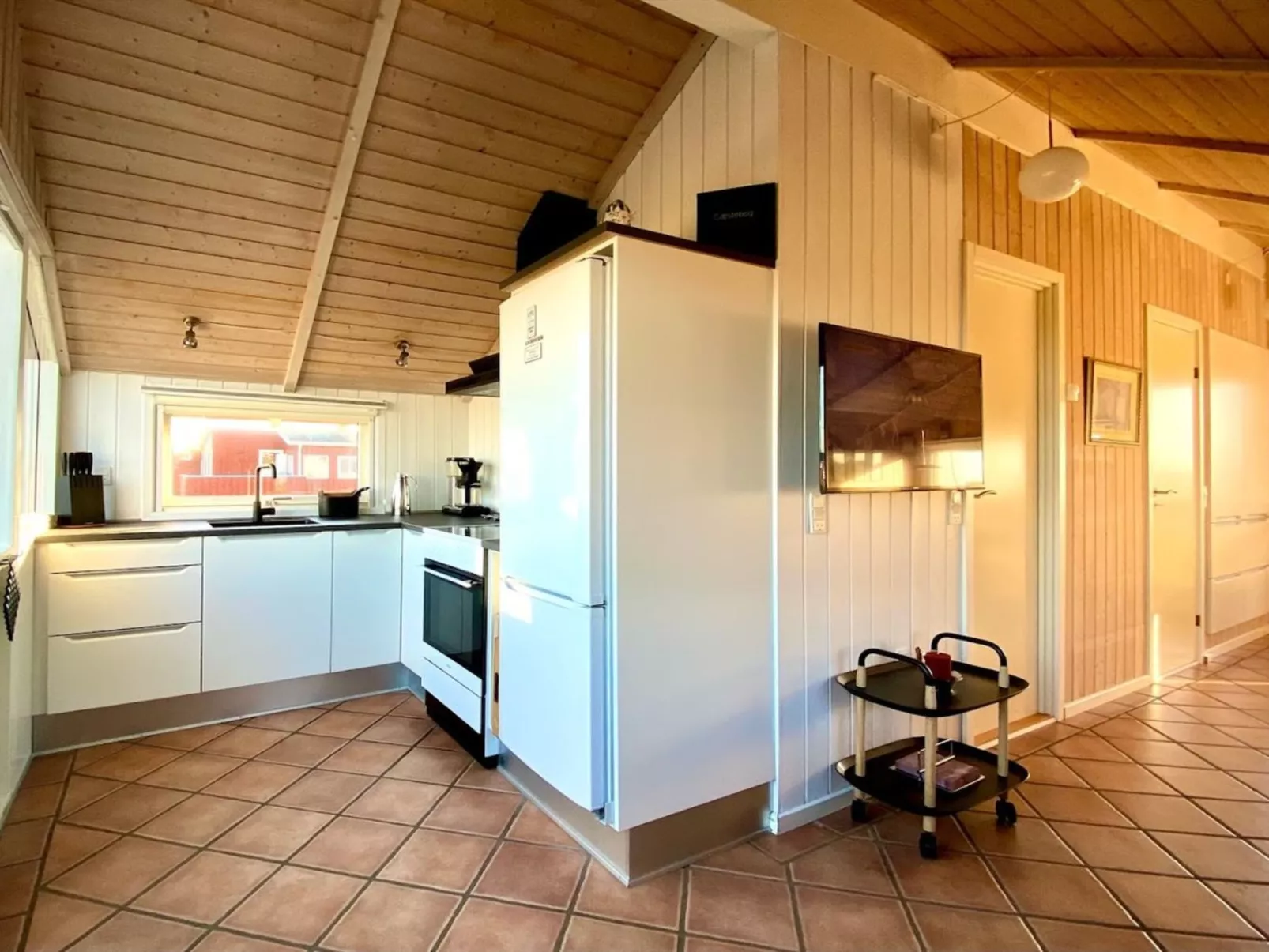 "Neia" - 640m from the sea-Binnen