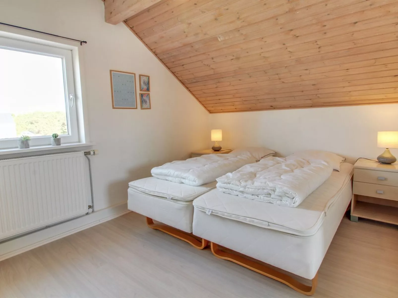 "Aswith" - 2.3km from the sea-Binnen
