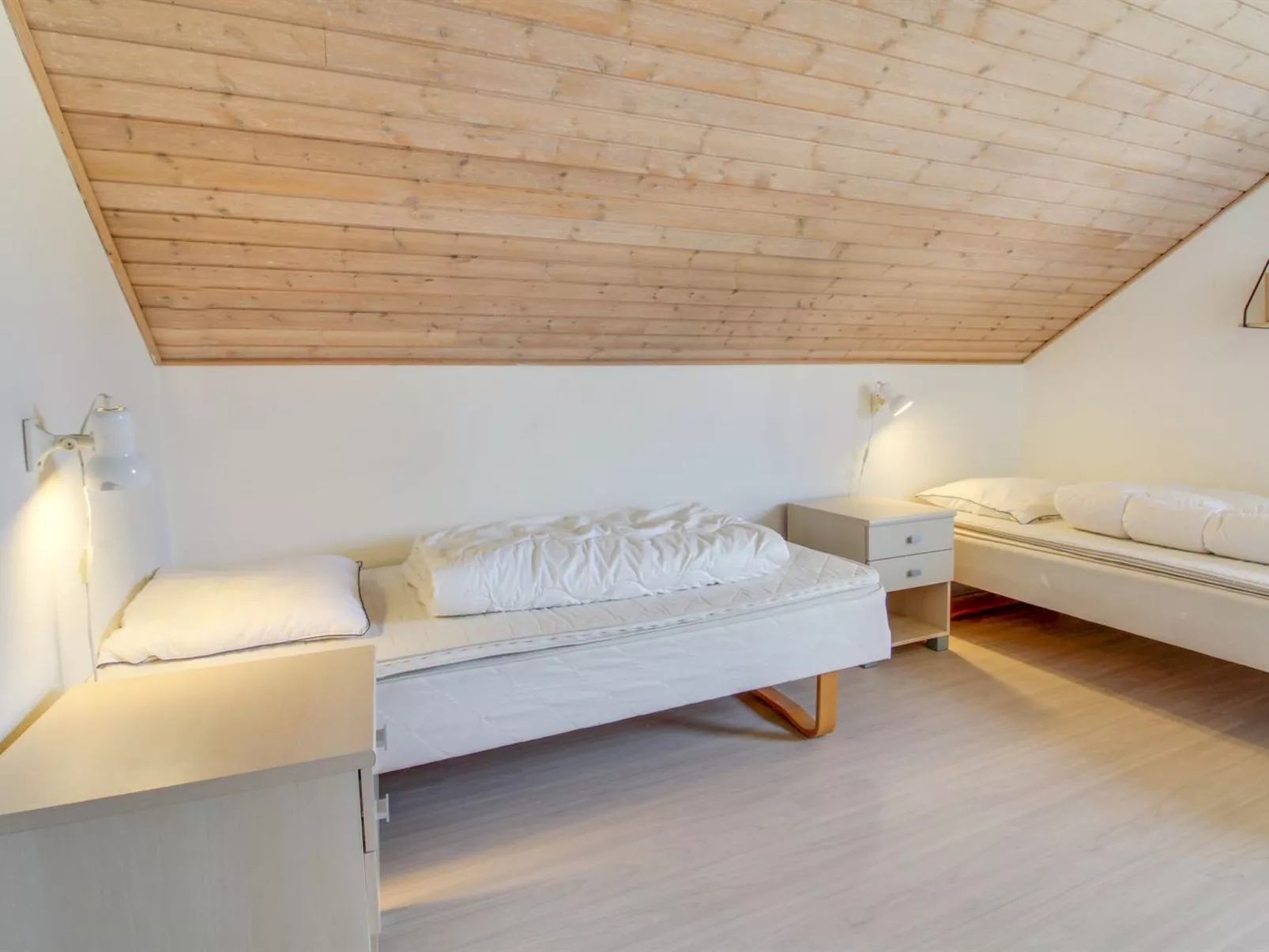 "Aswith" - 2.3km from the sea-Binnen
