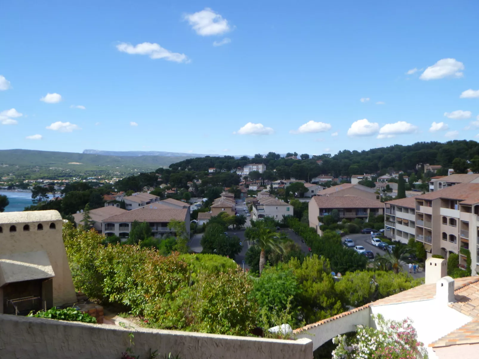 Les Aigues Marines-Buiten