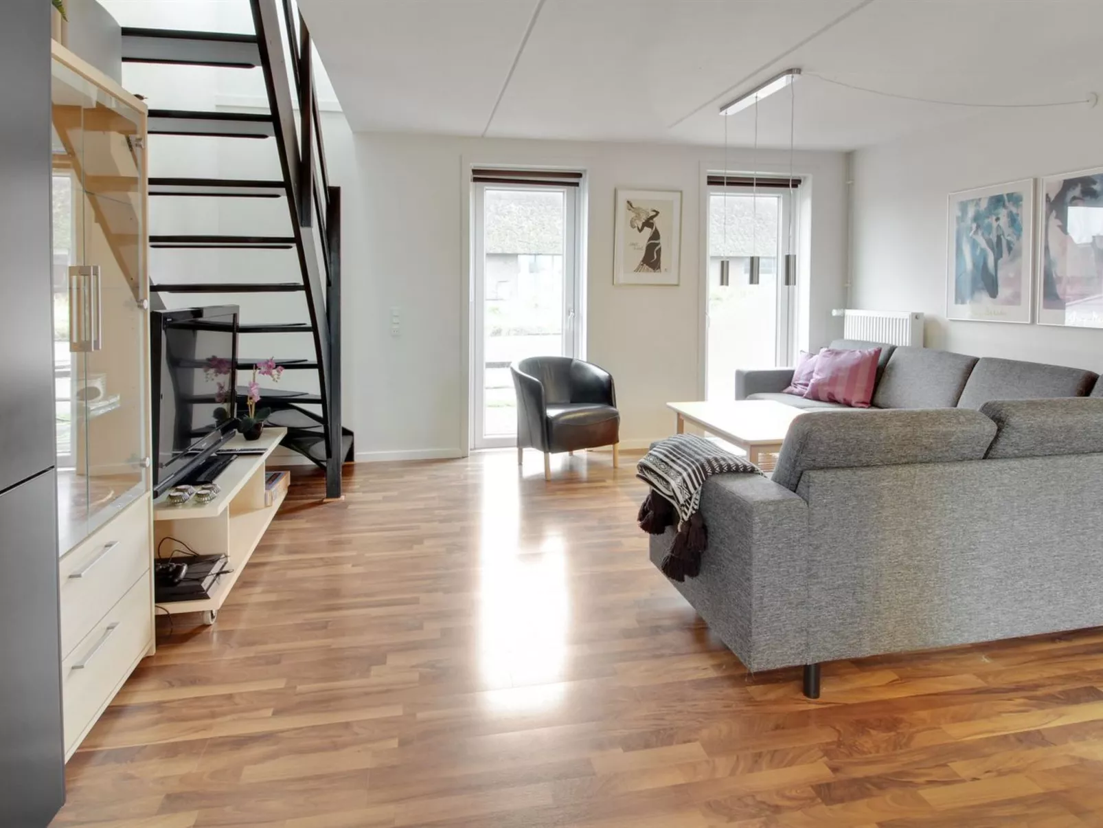 "Gaida" - 2.3km from the sea-Binnen
