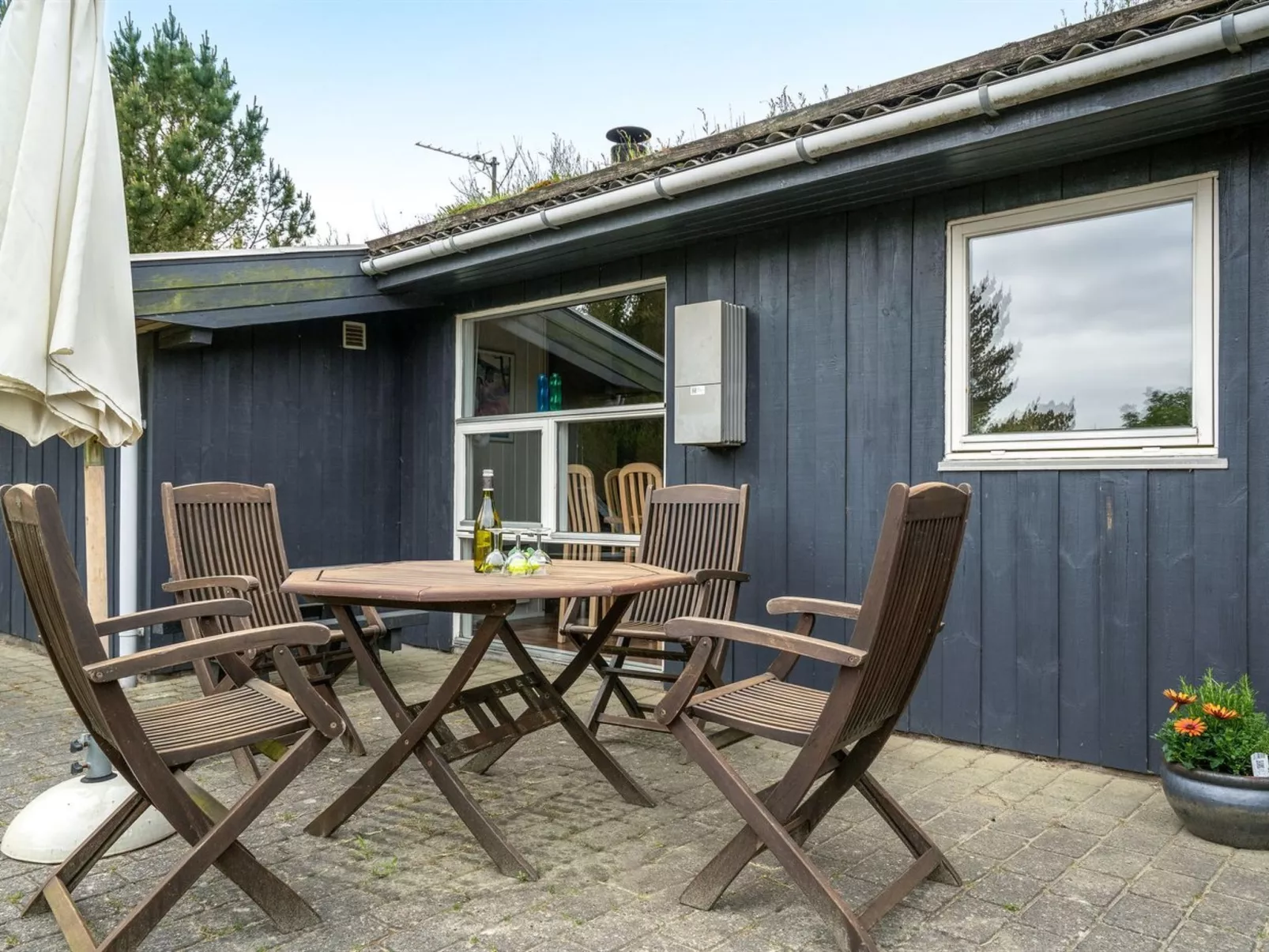 "Roald" - 2.2km from the sea-Buiten