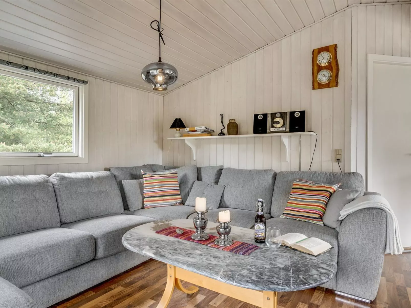 "Roald" - 2.2km from the sea-Binnen