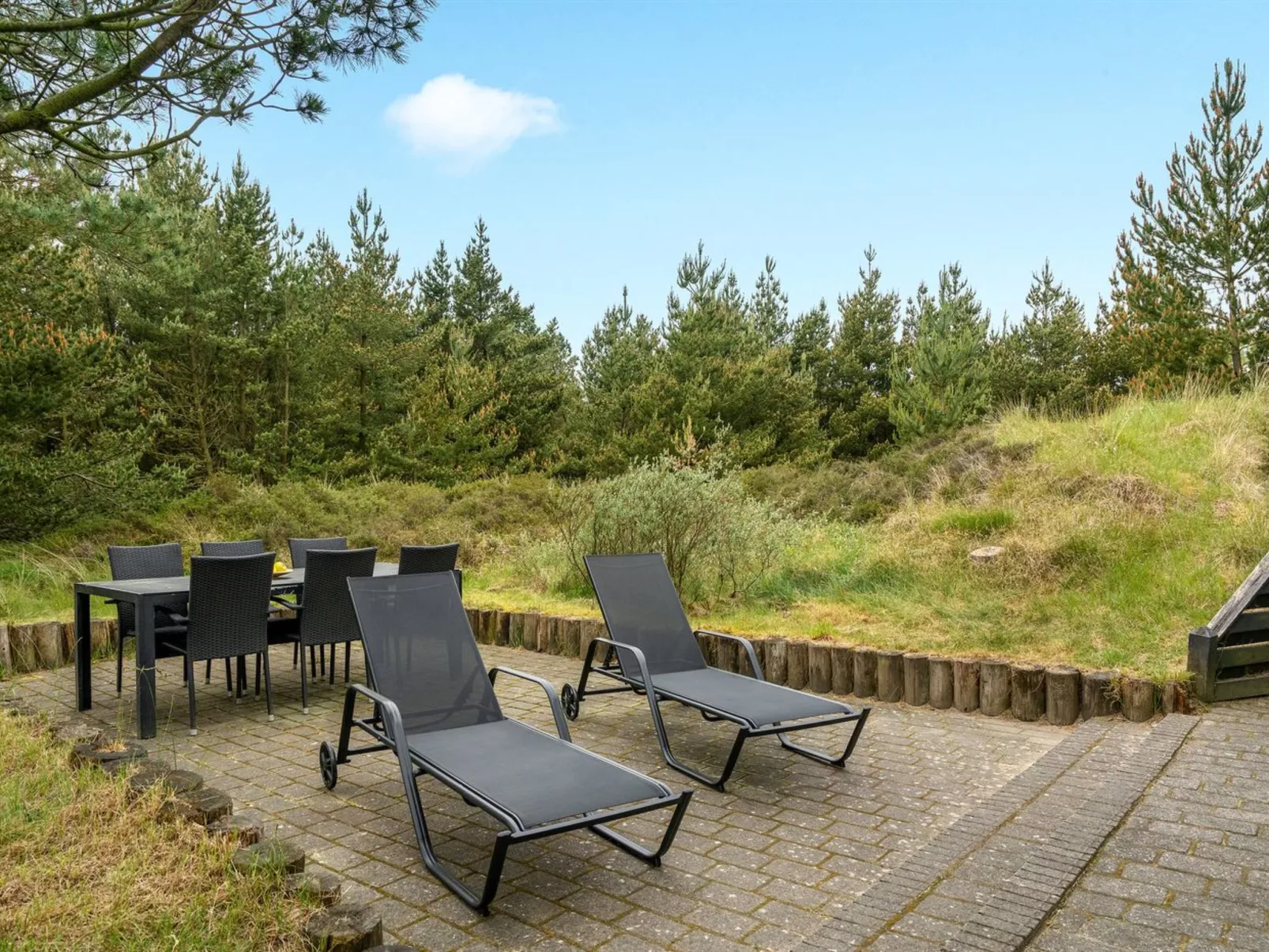 "Roald" - 2.2km from the sea-Buiten
