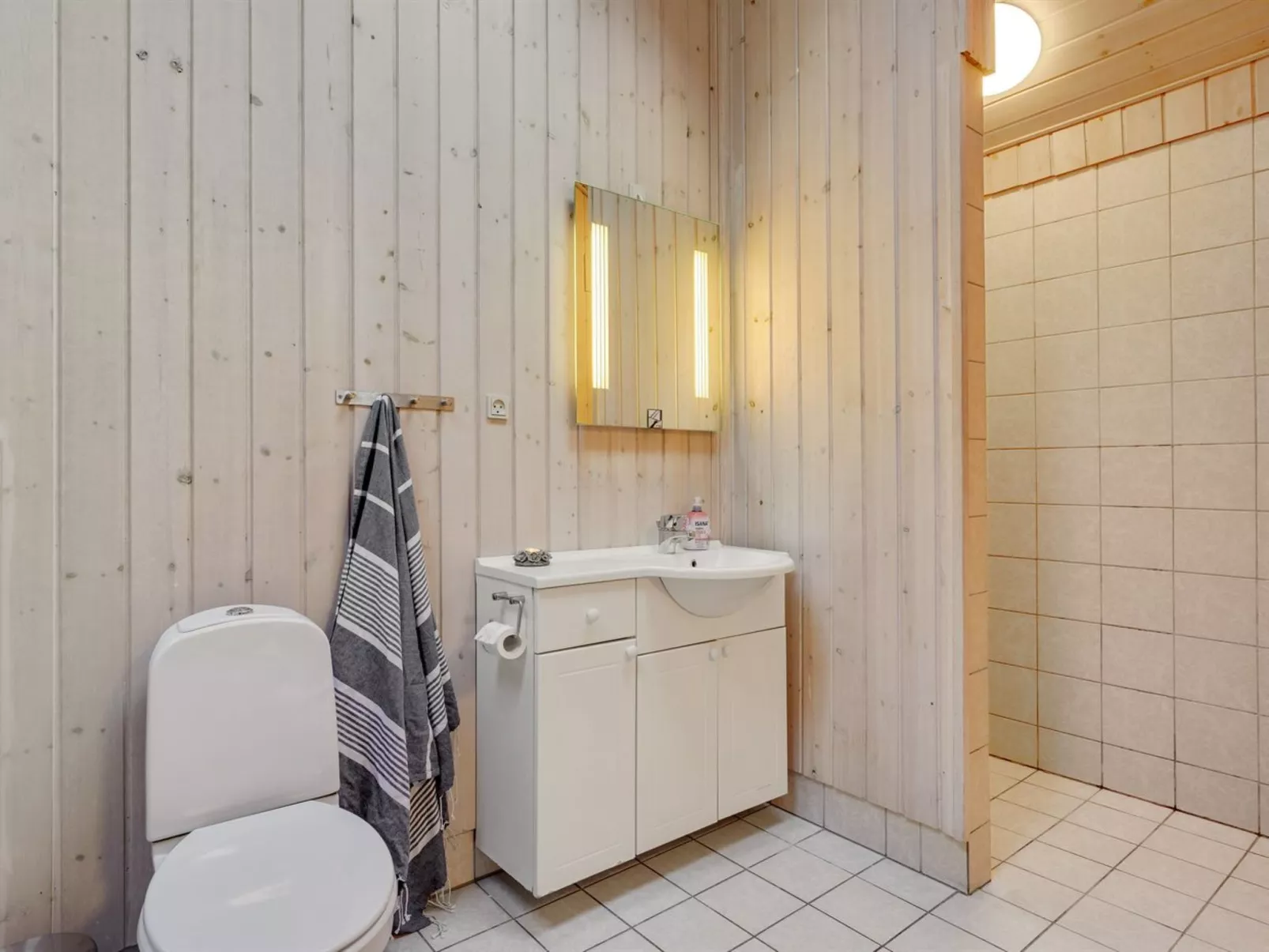 "Heralda" - 3.3km from the sea-Binnen