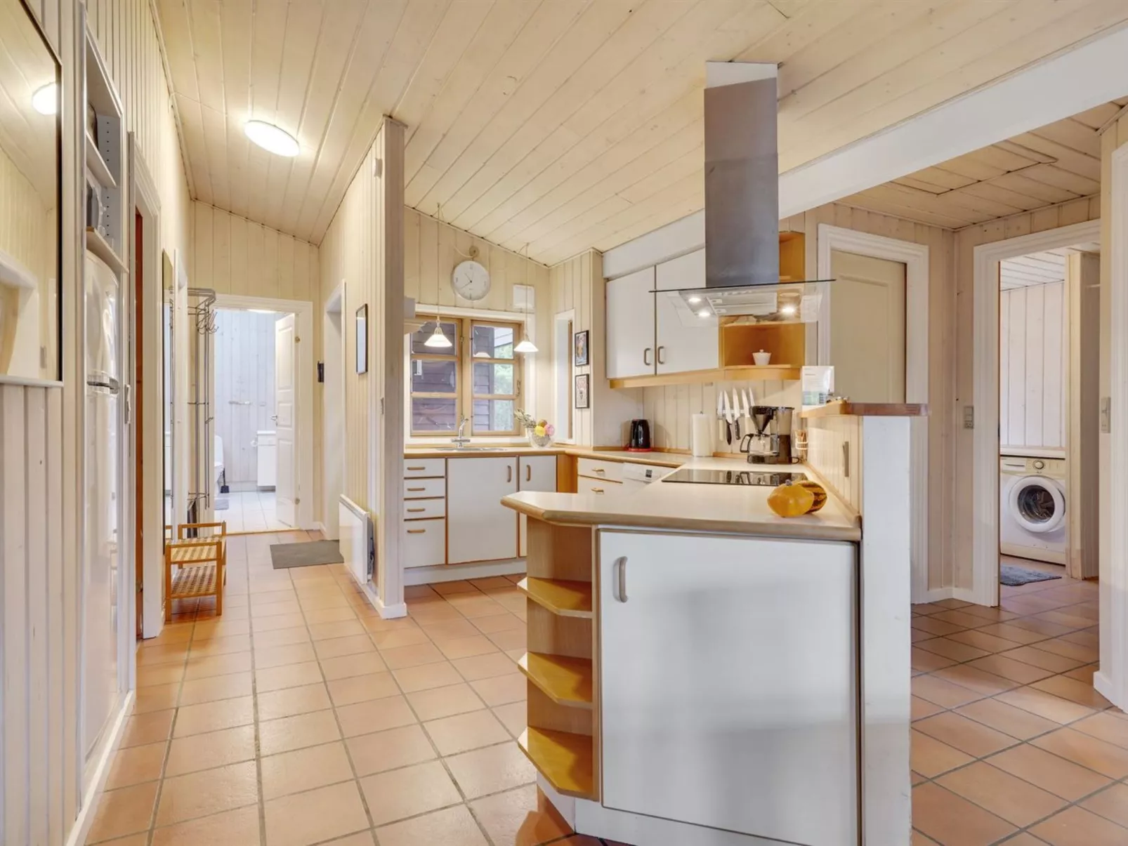 "Heralda" - 3.3km from the sea-Binnen