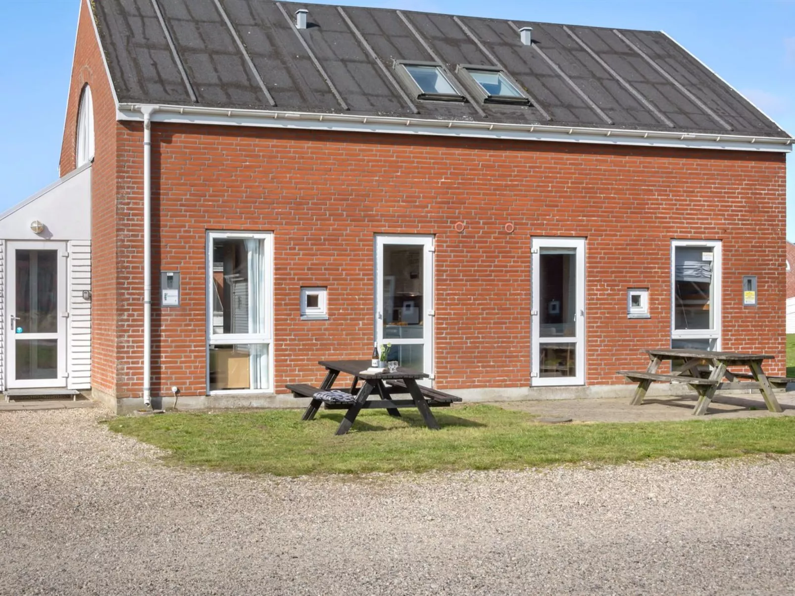 "Odger" - 2.3km from the sea-Binnen