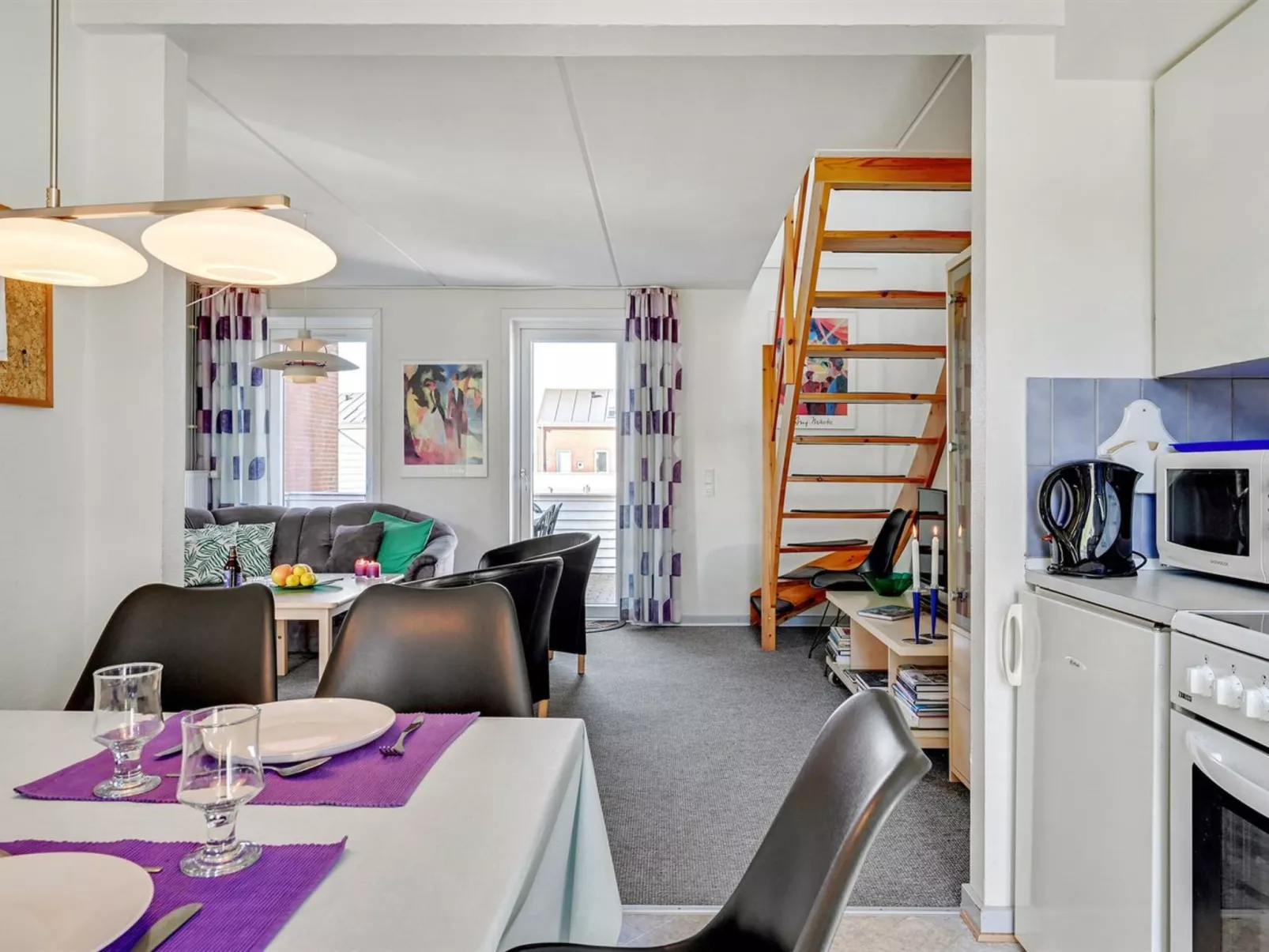 "Odger" - 2.3km from the sea-Binnen