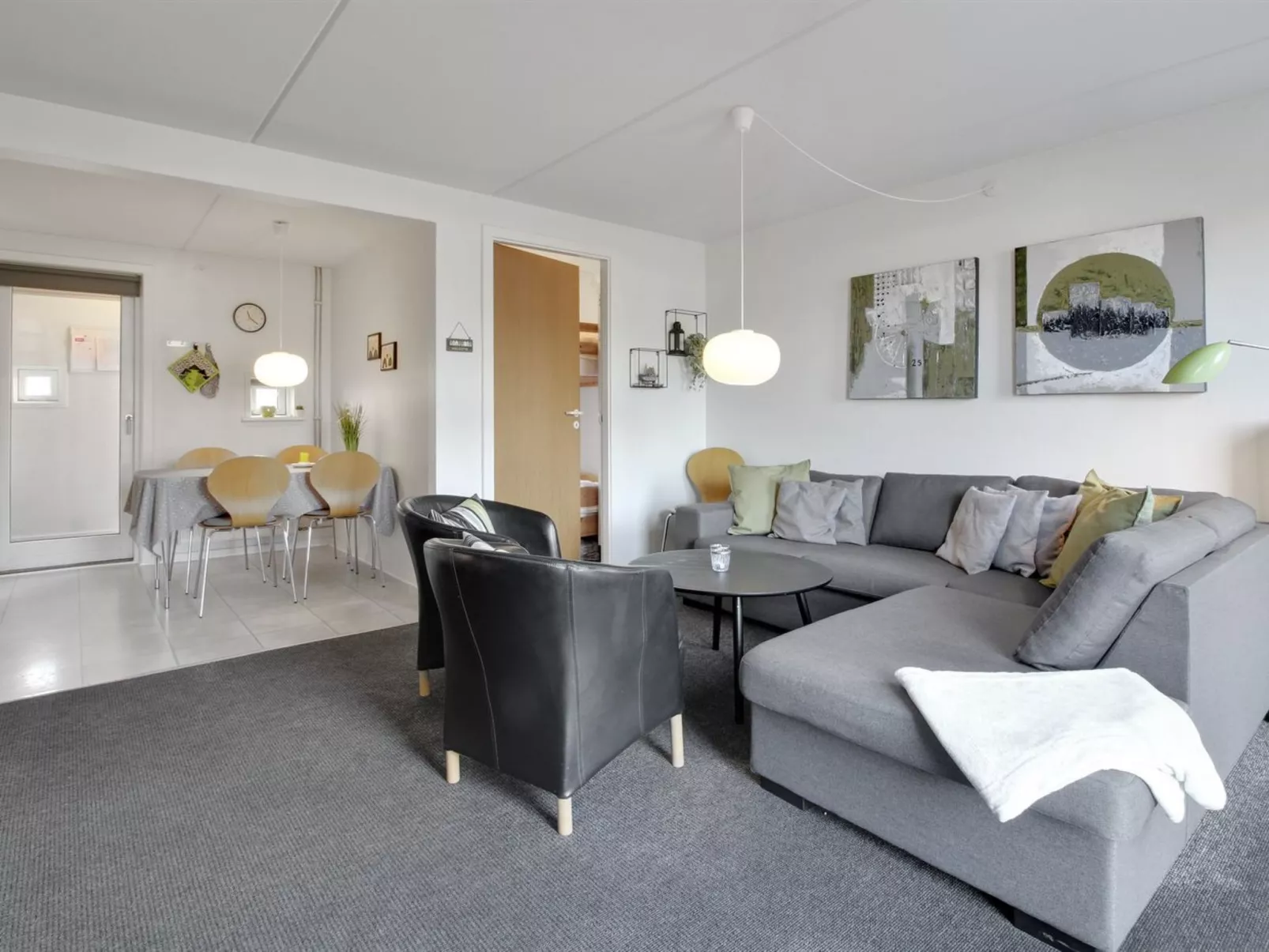 "Héléne" - 2.3km from the sea-Binnen