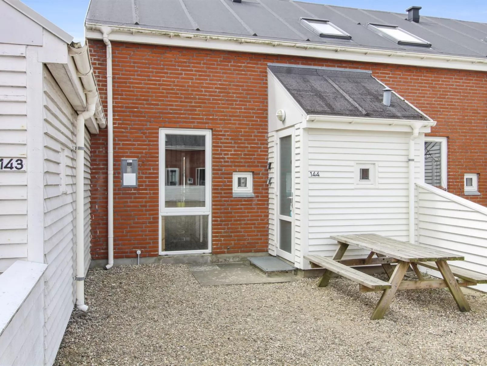 "Héléne" - 2.3km from the sea-Buiten