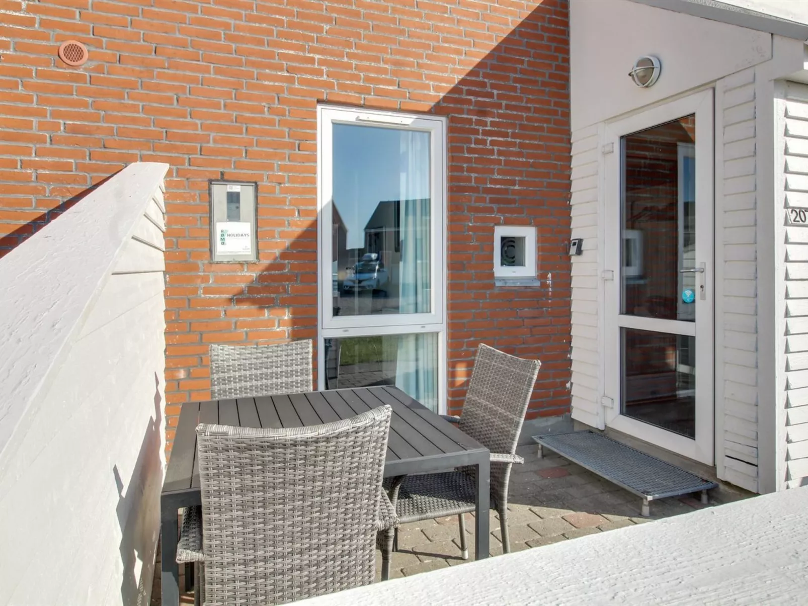 "Lara" - 2.3km from the sea in Western Jutland-Buiten
