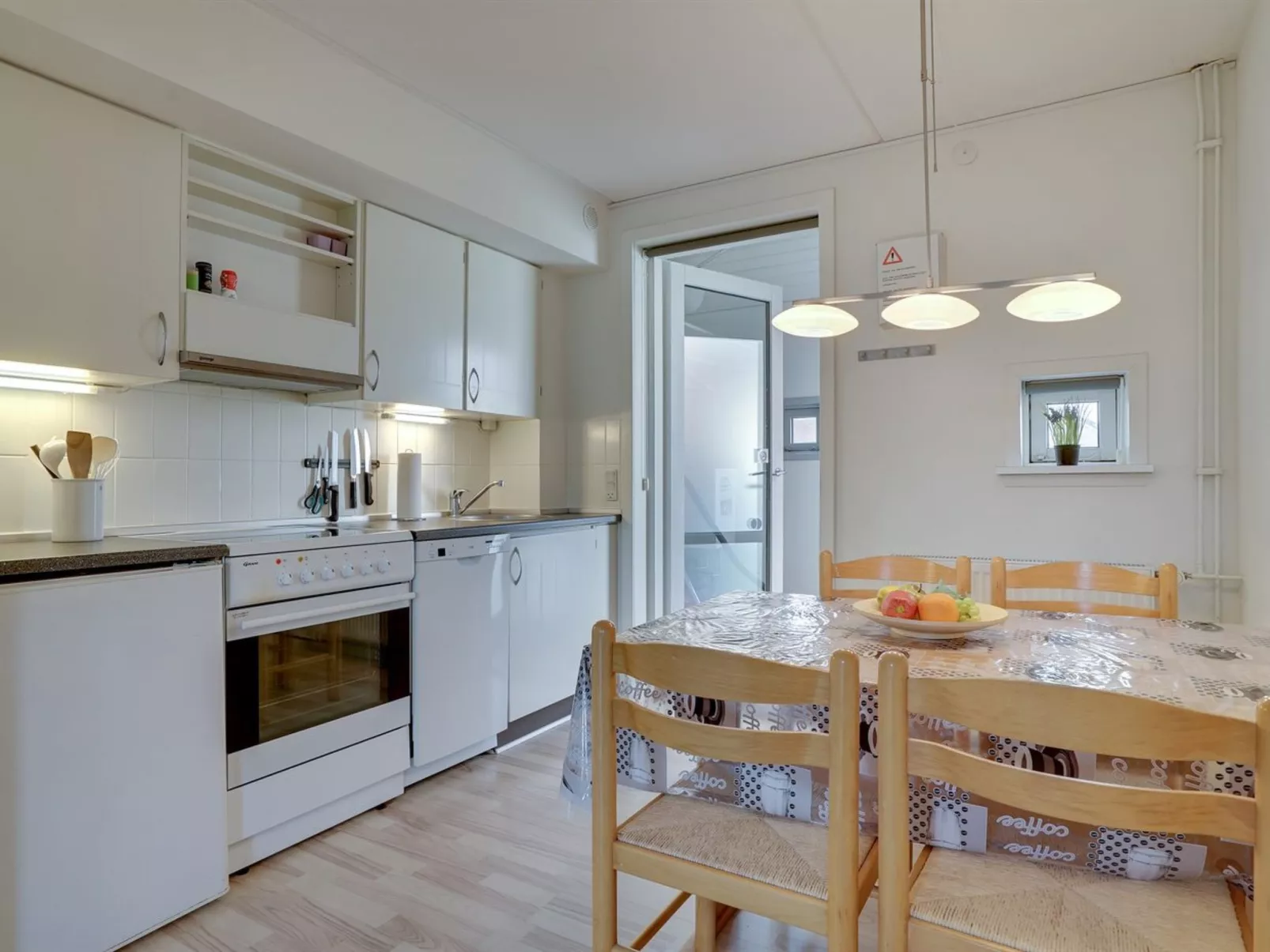 "Herward" - 2.3km from the sea-Binnen