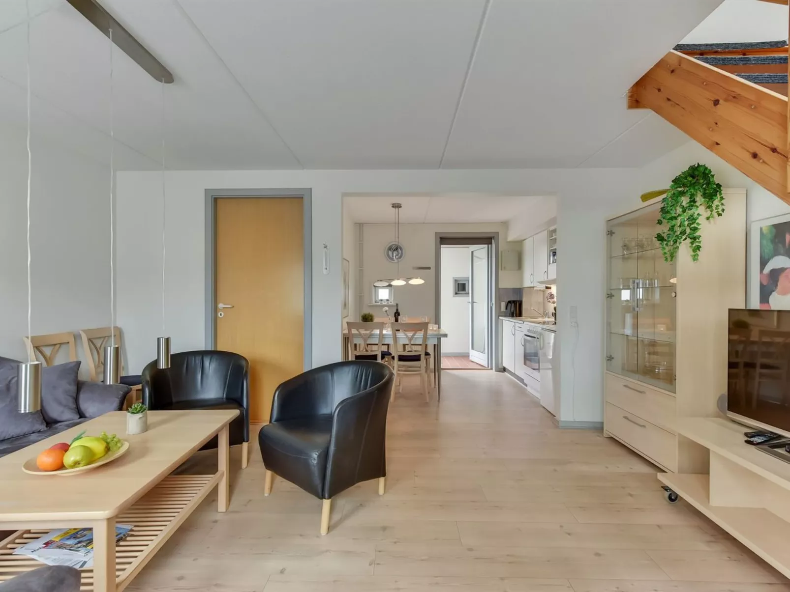 "Nils" - 2.3km from the sea-Binnen
