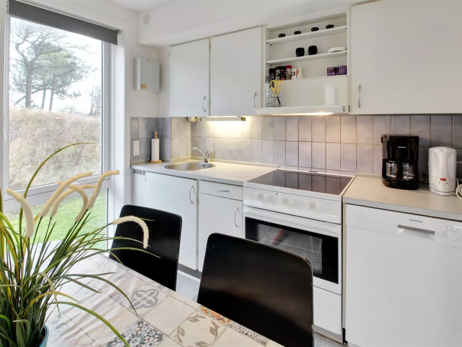 "Tinna" - 2.3km from the sea-Binnen