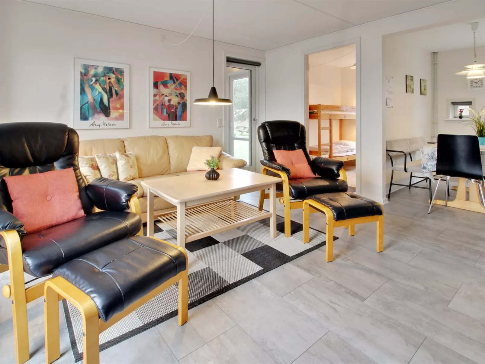 "Tinna" - 2.3km from the sea-Binnen