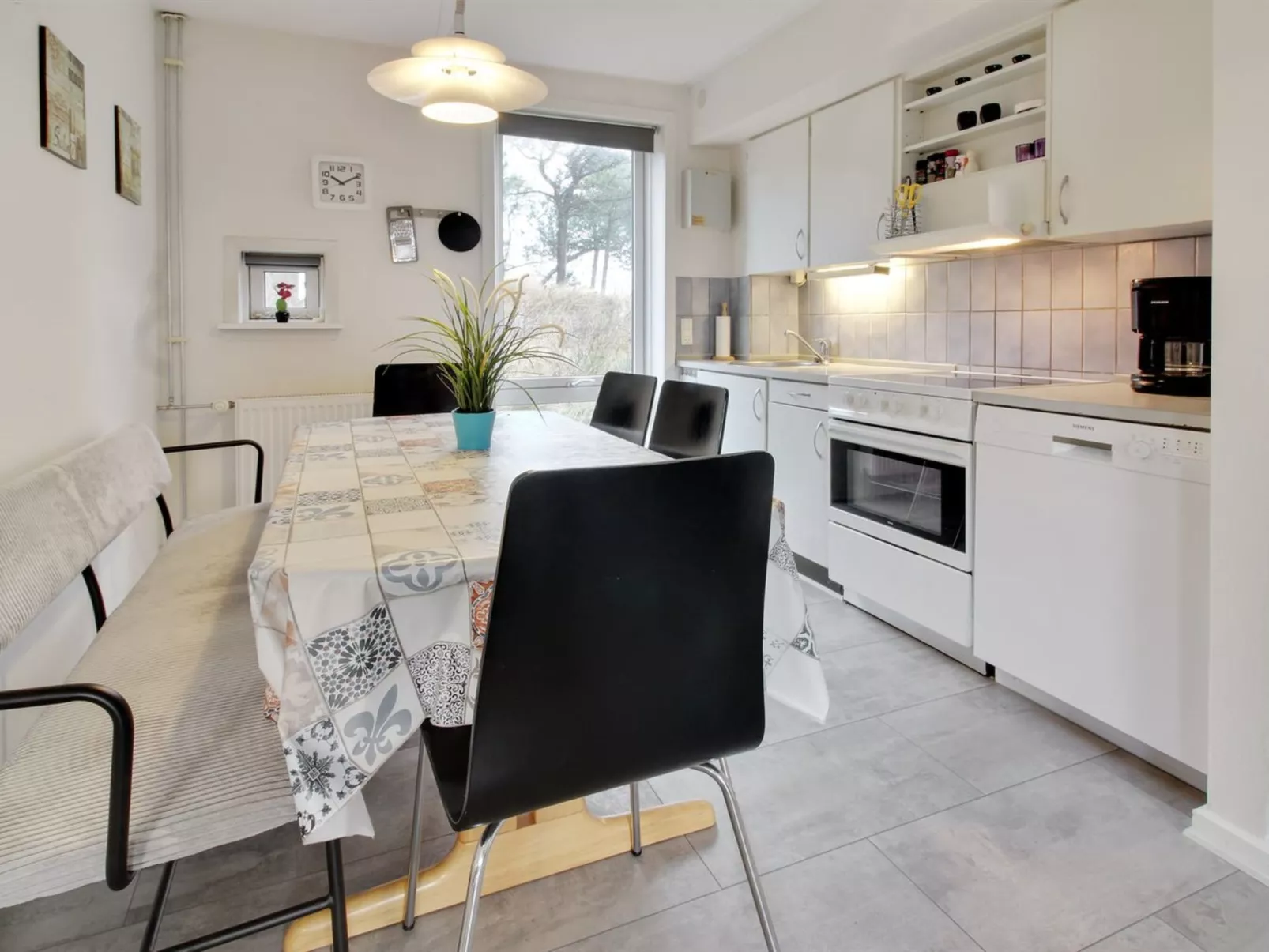 "Tinna" - 2.3km from the sea-Binnen
