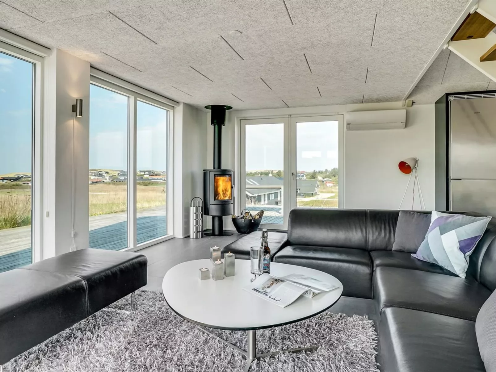 "Asko" - 500m from the sea-Binnen