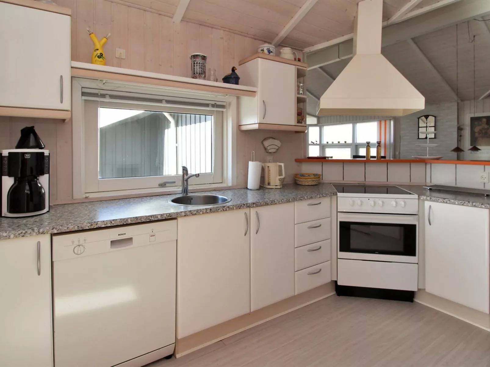 "Solvejg" - 150m from the sea-Binnen