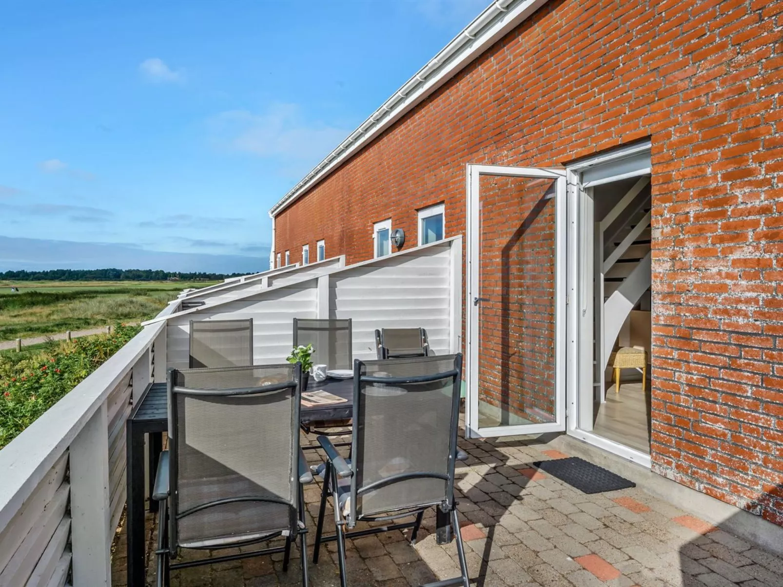 "Bentje" - all inclusive - 300m from the sea-Buiten