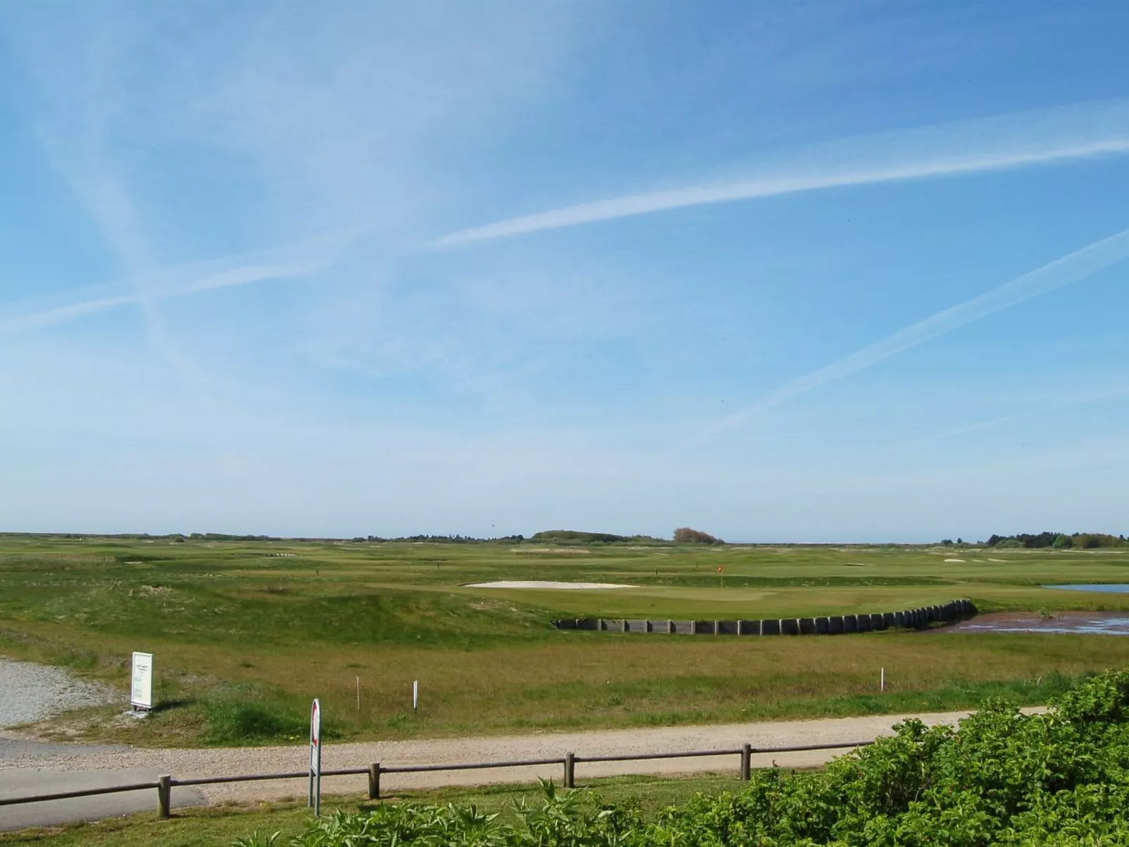 "Bentje" - all inclusive - 300m from the sea-Buiten