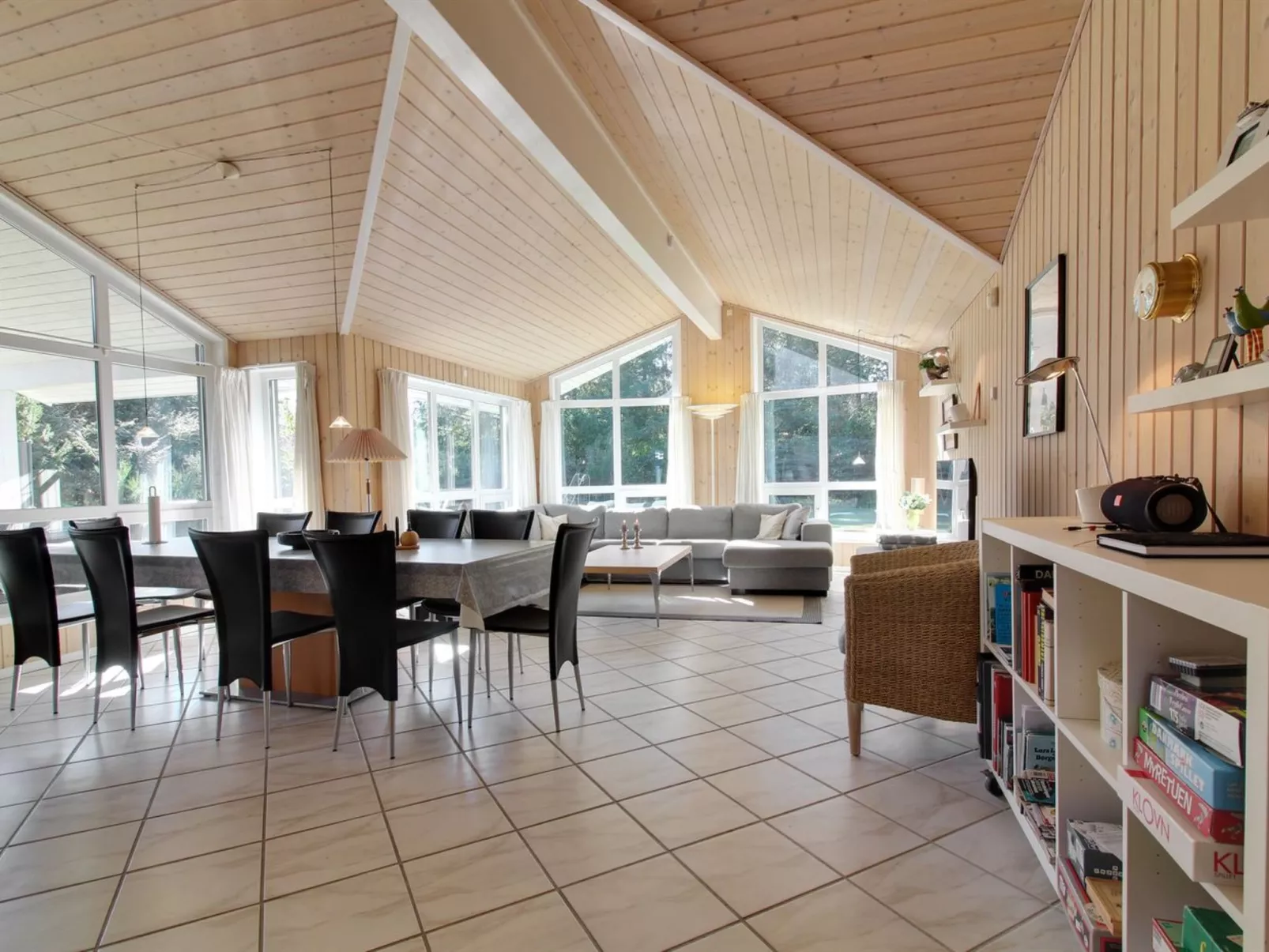 "Aniki" - 1.4km from the sea-Binnen