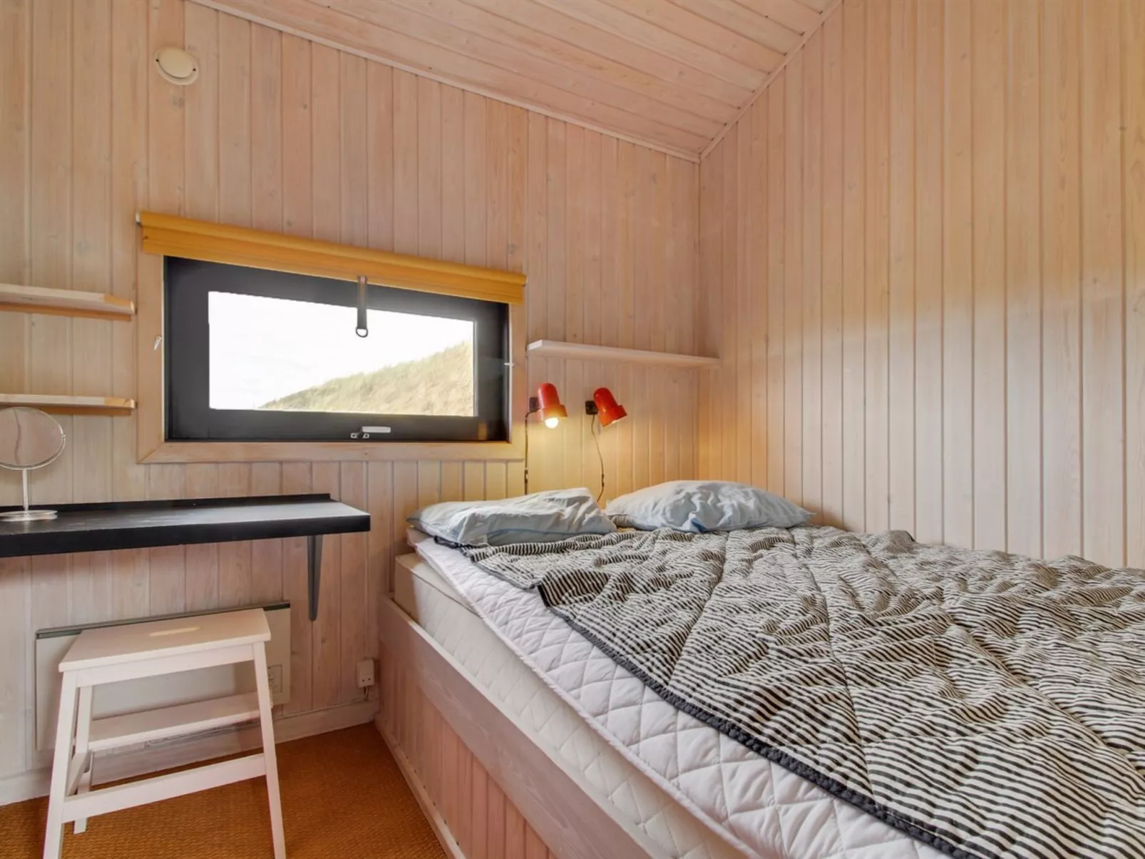 "Riitta" - 300m from the sea-Binnen