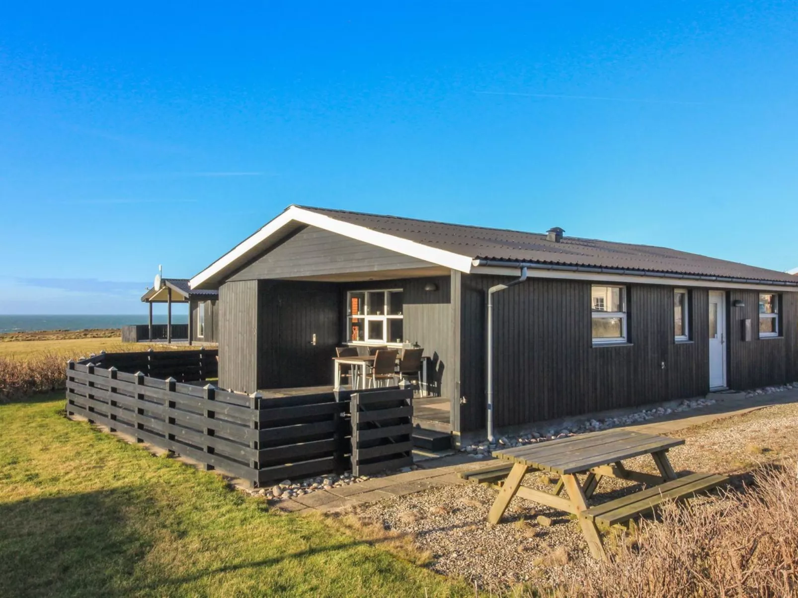 "Fabiola" - 200m from the sea-Buiten