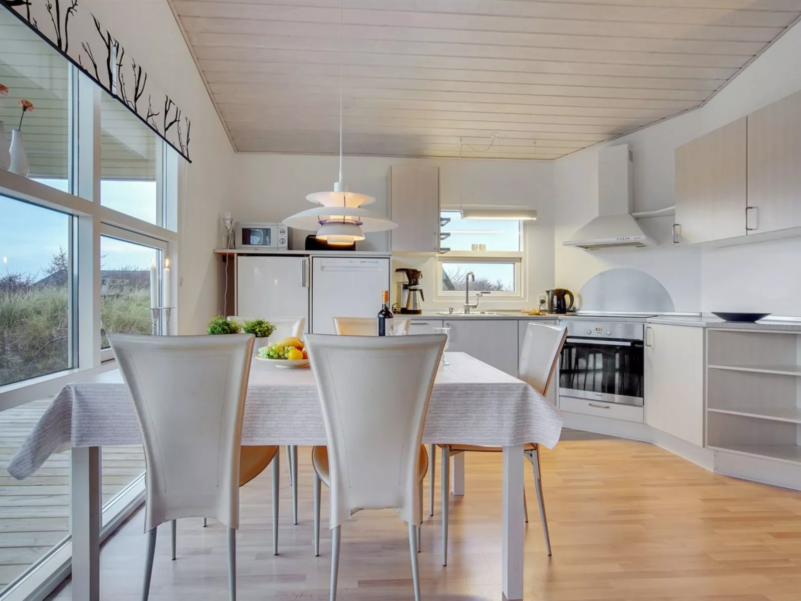"Clarissa" - 300m from the sea-Binnen