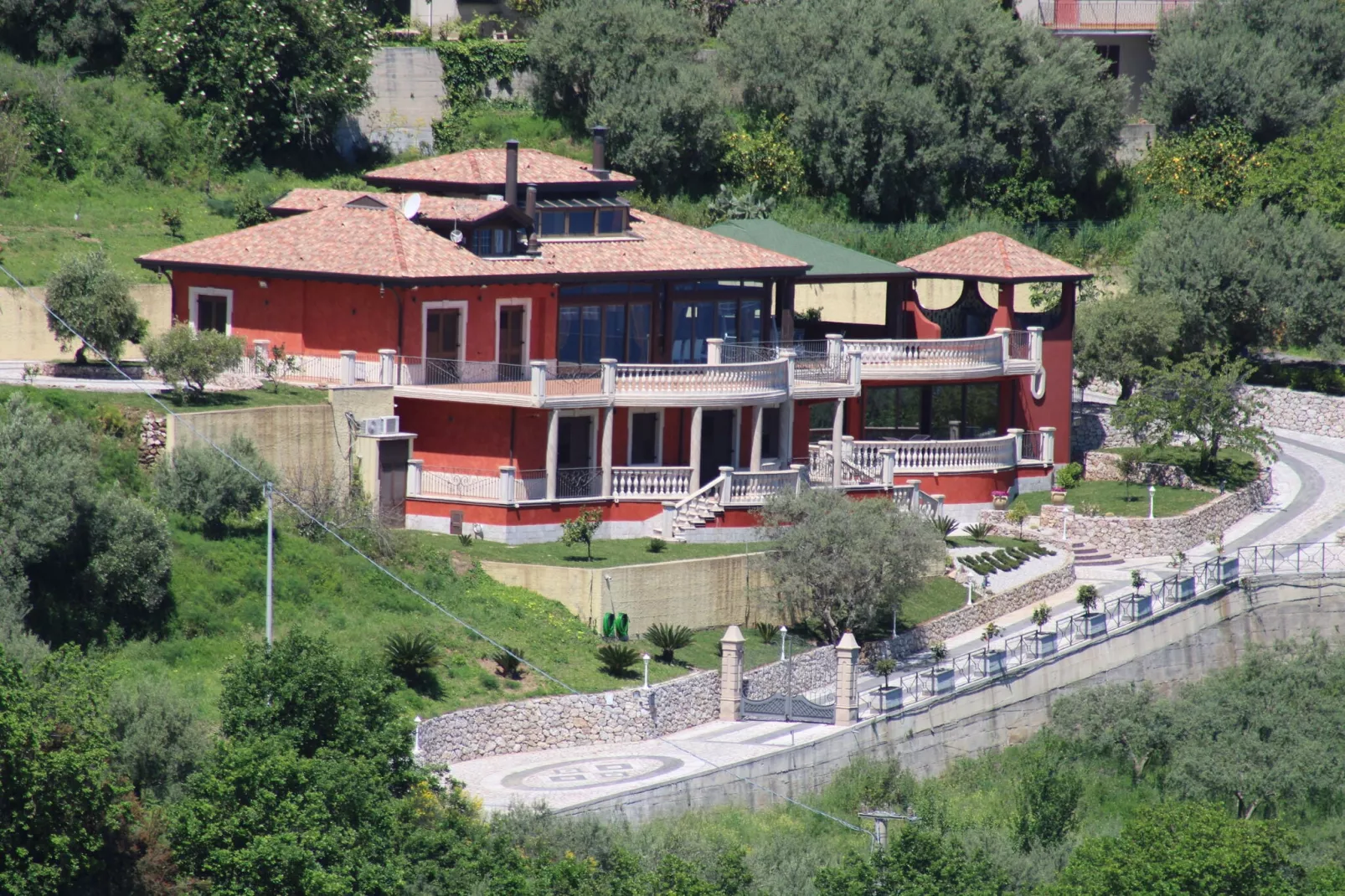 Villa Rosaria-Buitenkant zomer