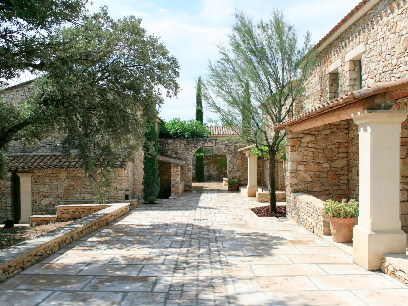 La Bastide des Chênes-Buiten