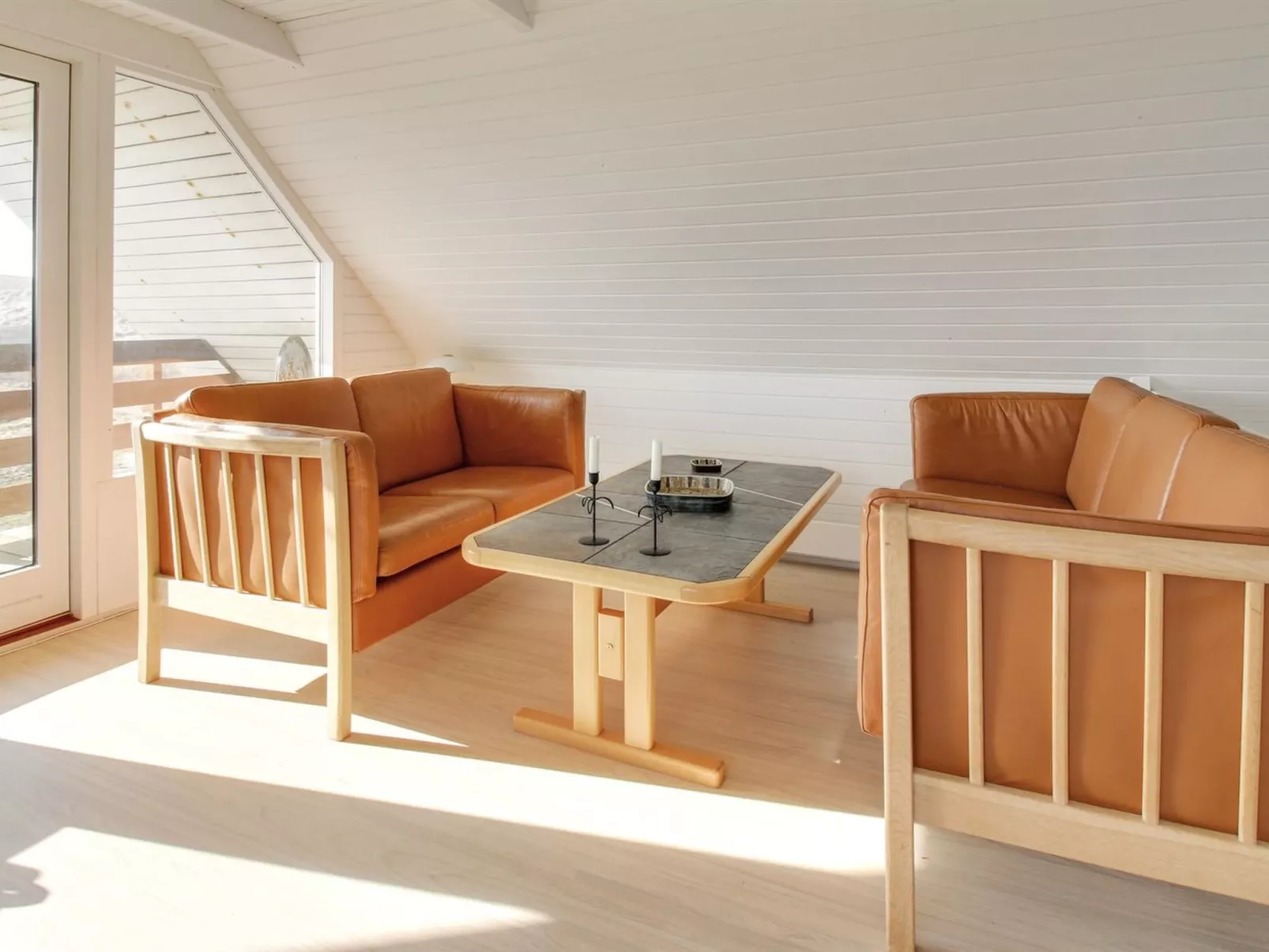 "Eringisl" - 50m from the sea-Binnen