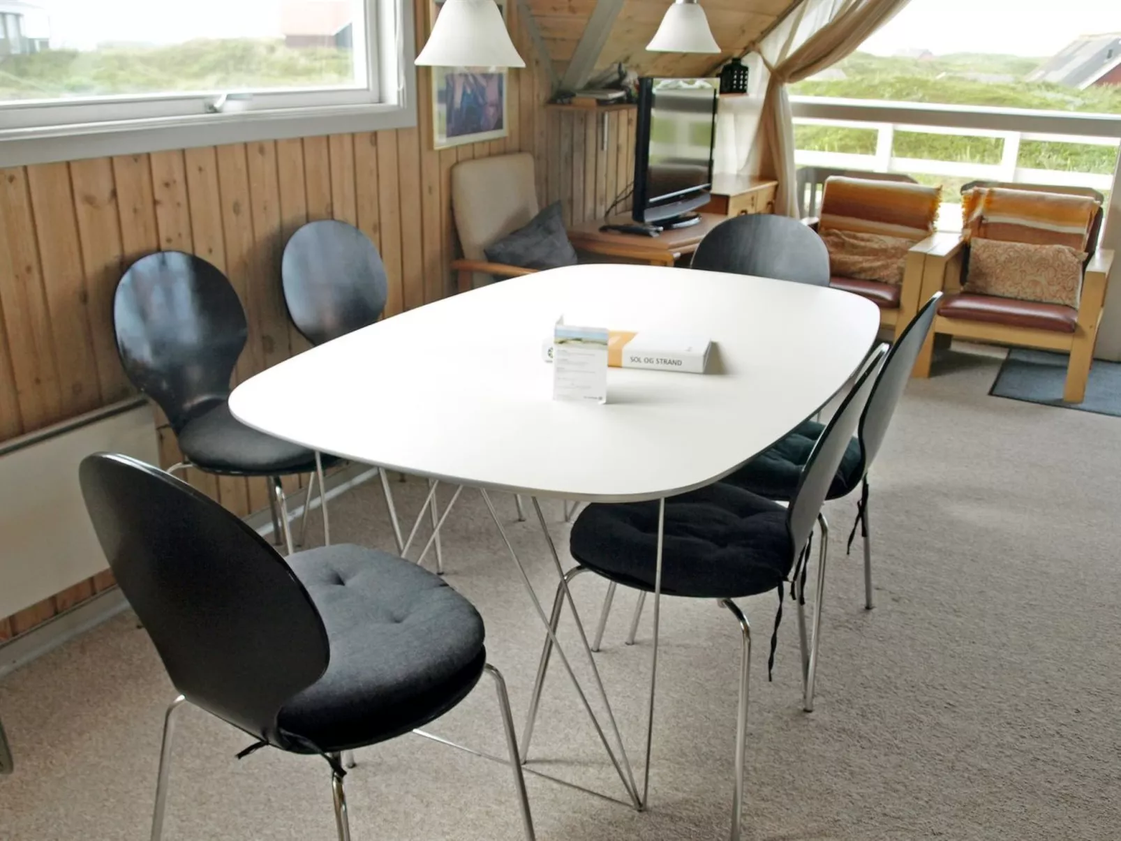 "Agga" - 200m from the sea-Binnen