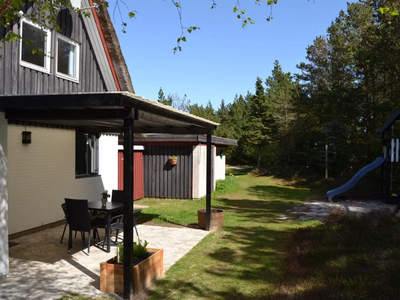 "Emilla" - 3.8km from the sea-Buiten