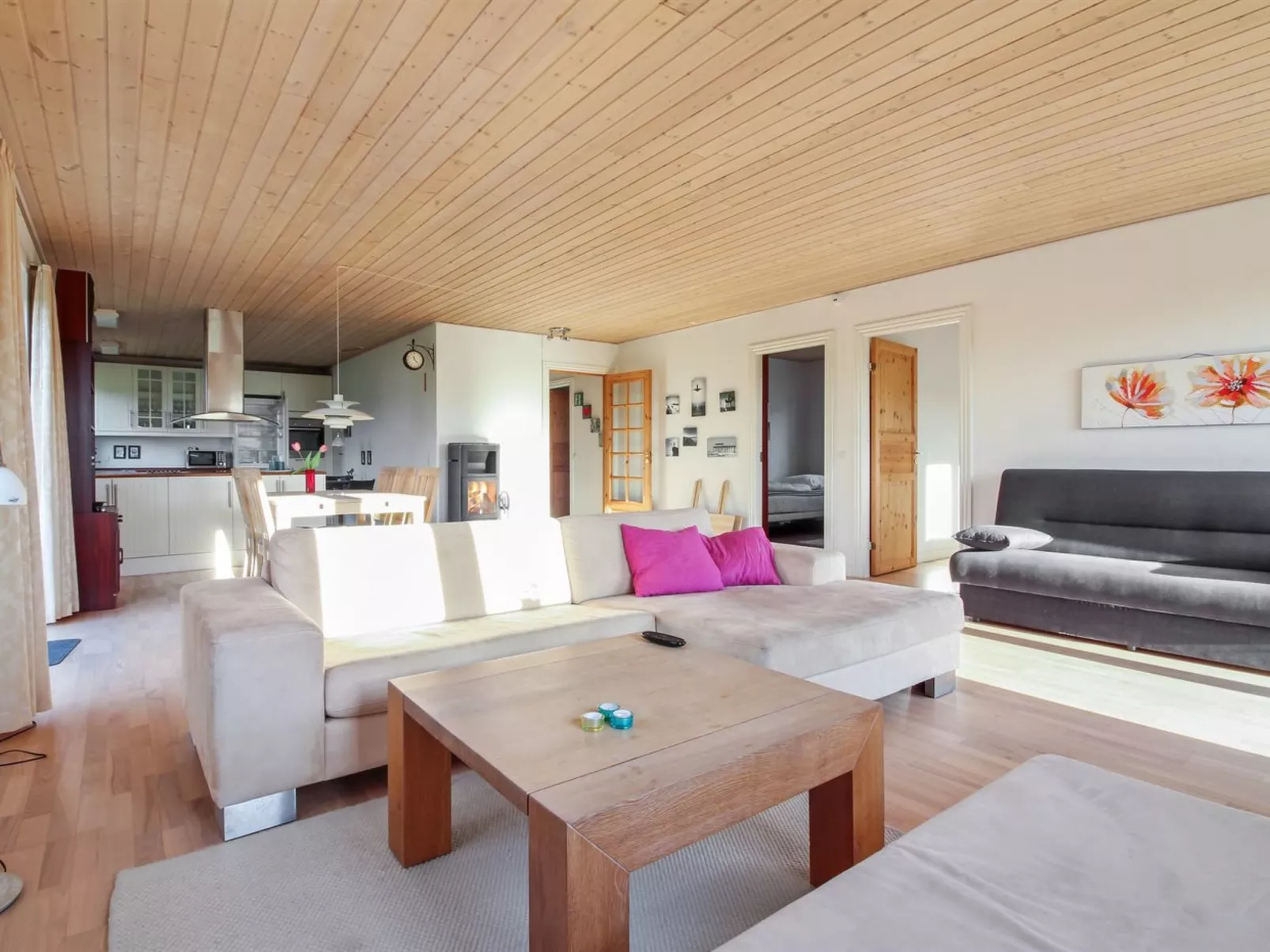 "Ettie" - 6km from the sea-Binnen