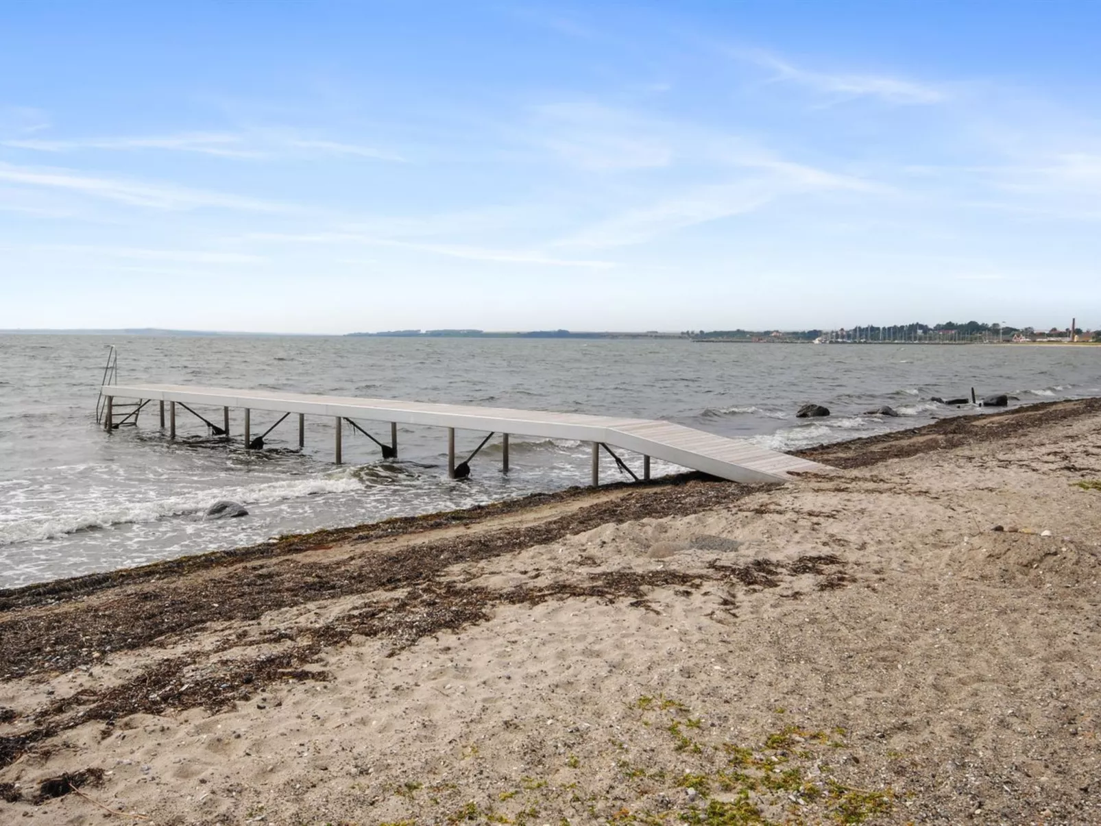 "Derik" - 400m to the inlet-Buiten