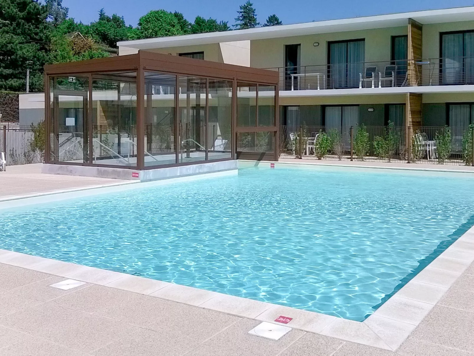 Le Clos Saint Michel-Buiten