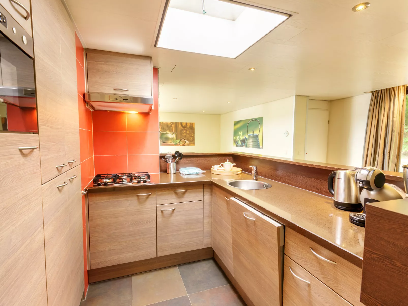 VIP Cottage-Buiten