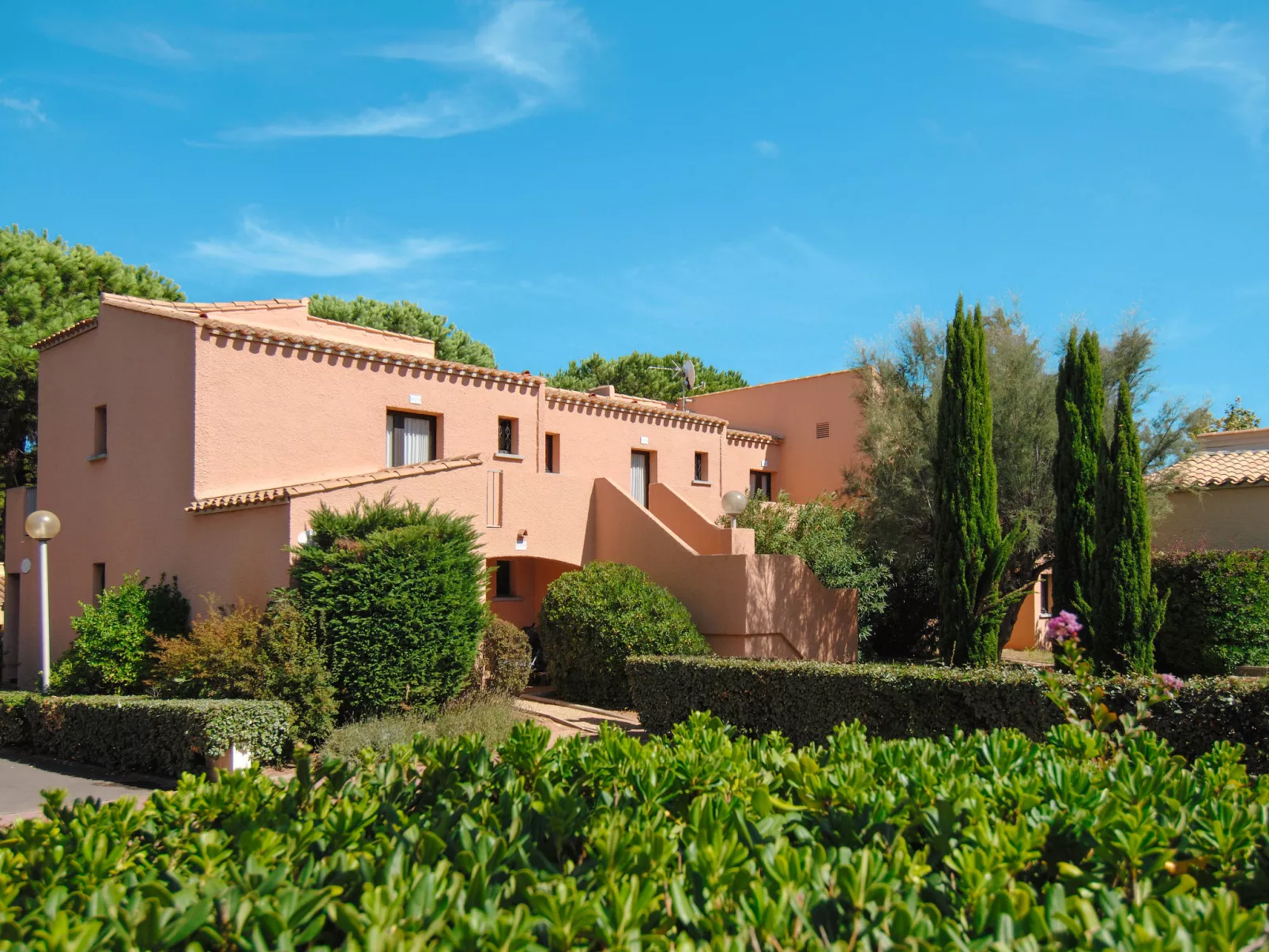 Saint Loup-Buiten