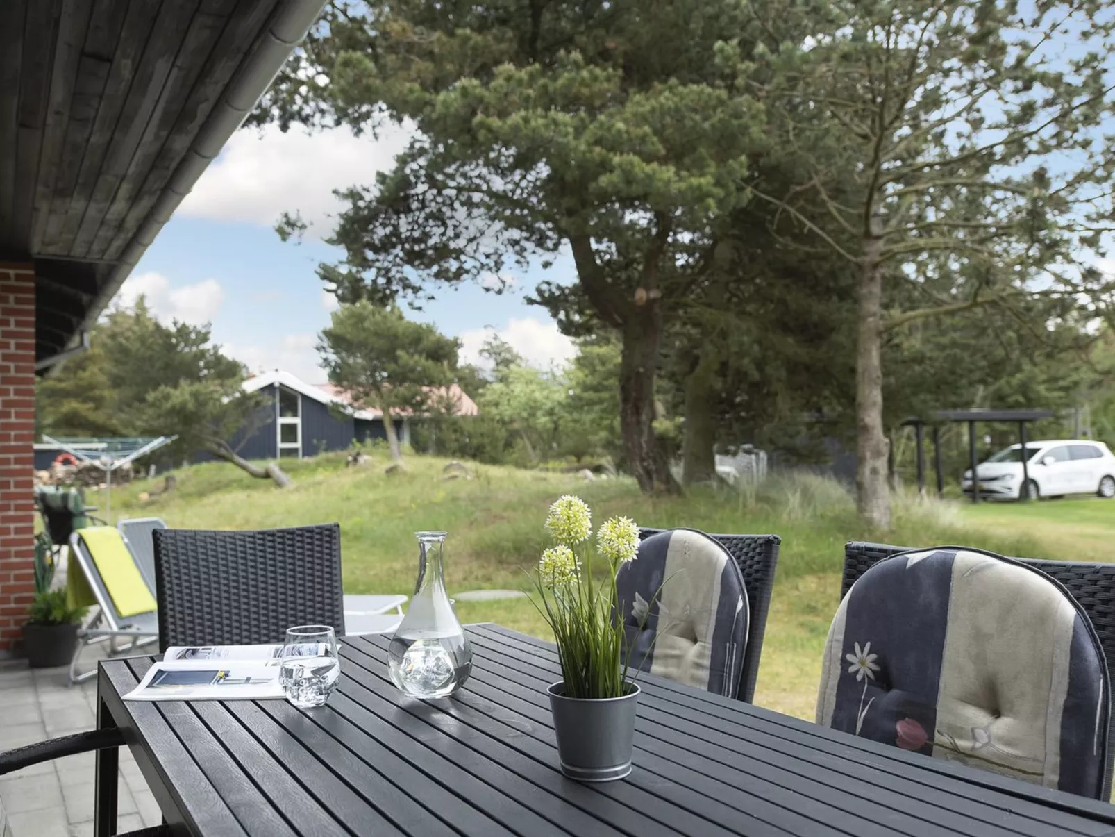 "Gynna" - 1.2km from the sea-Buiten