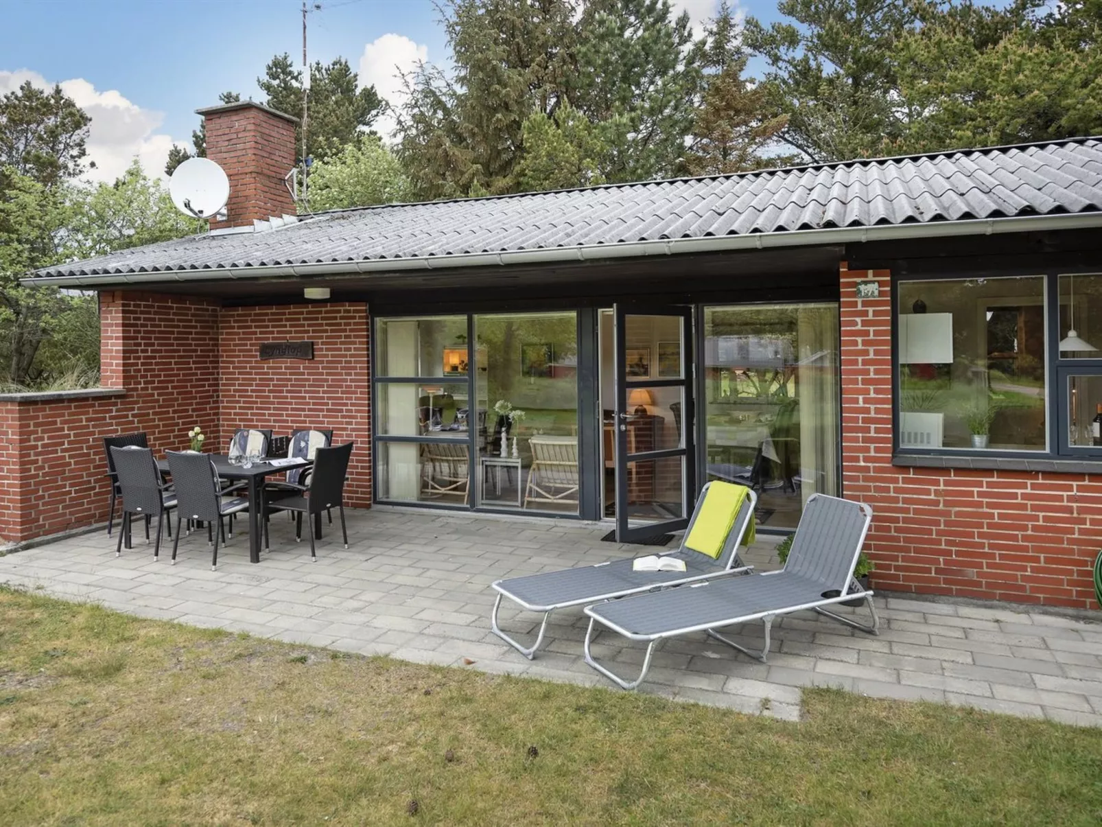 "Gynna" - 1.2km from the sea-Buiten