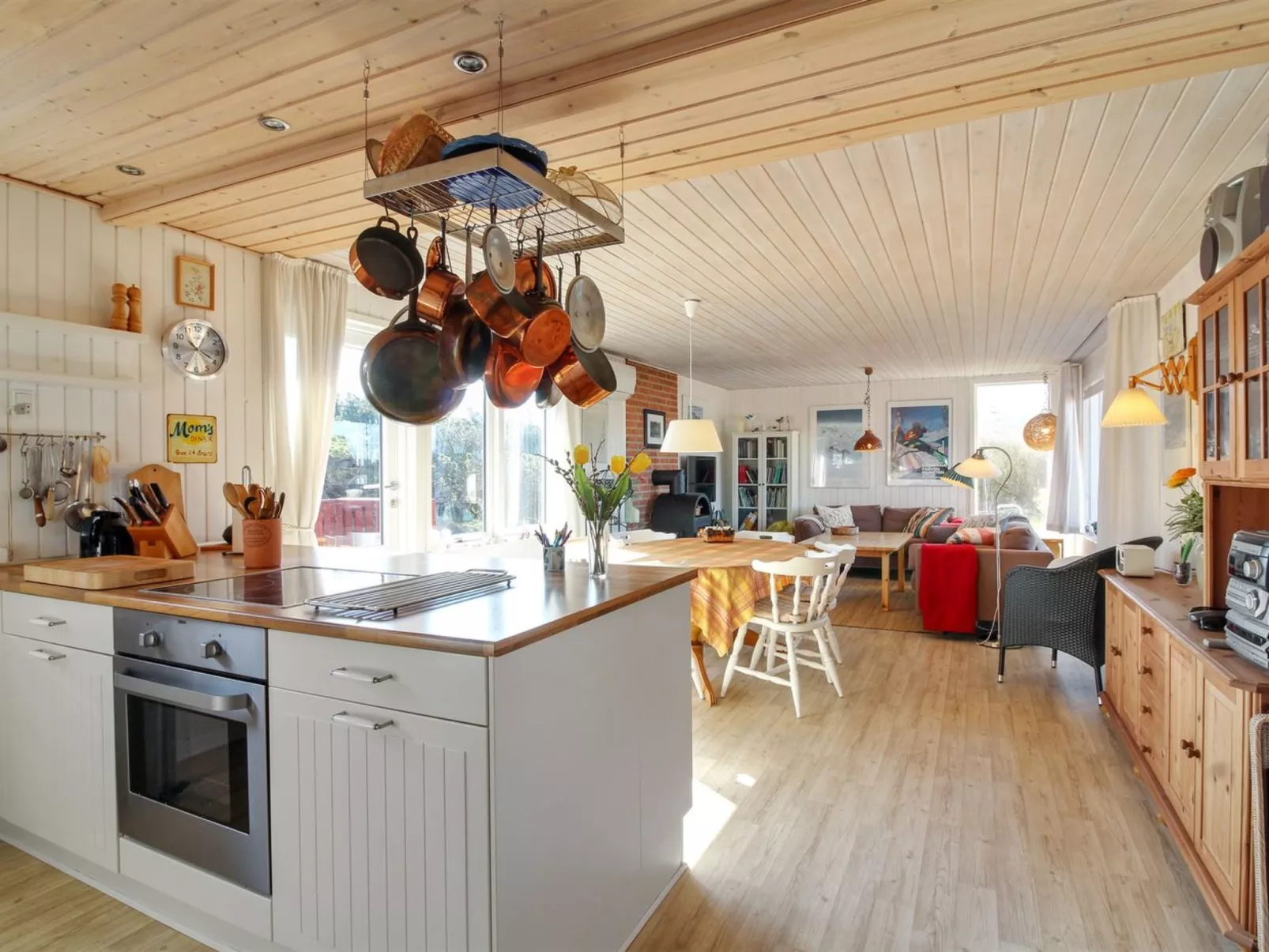"Fiene" - 300m from the sea-Binnen