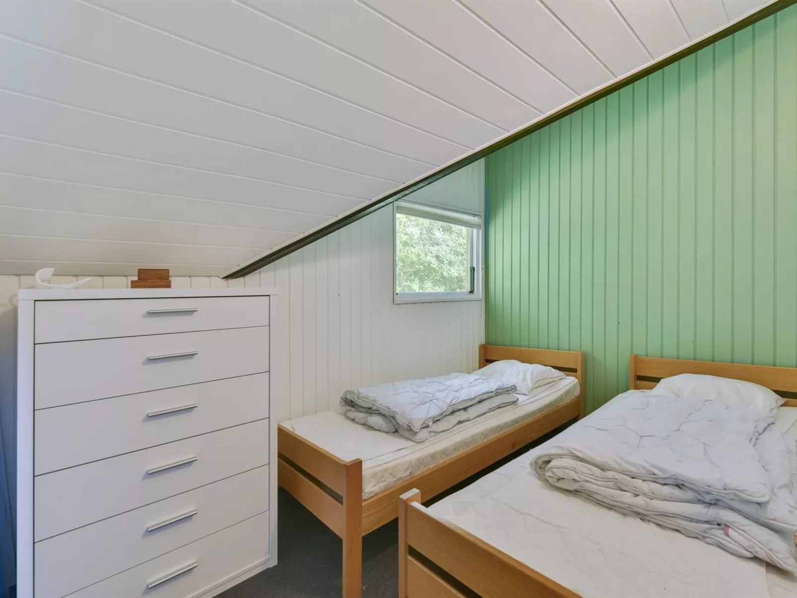 "Leonard" - 28km from the sea-Binnen