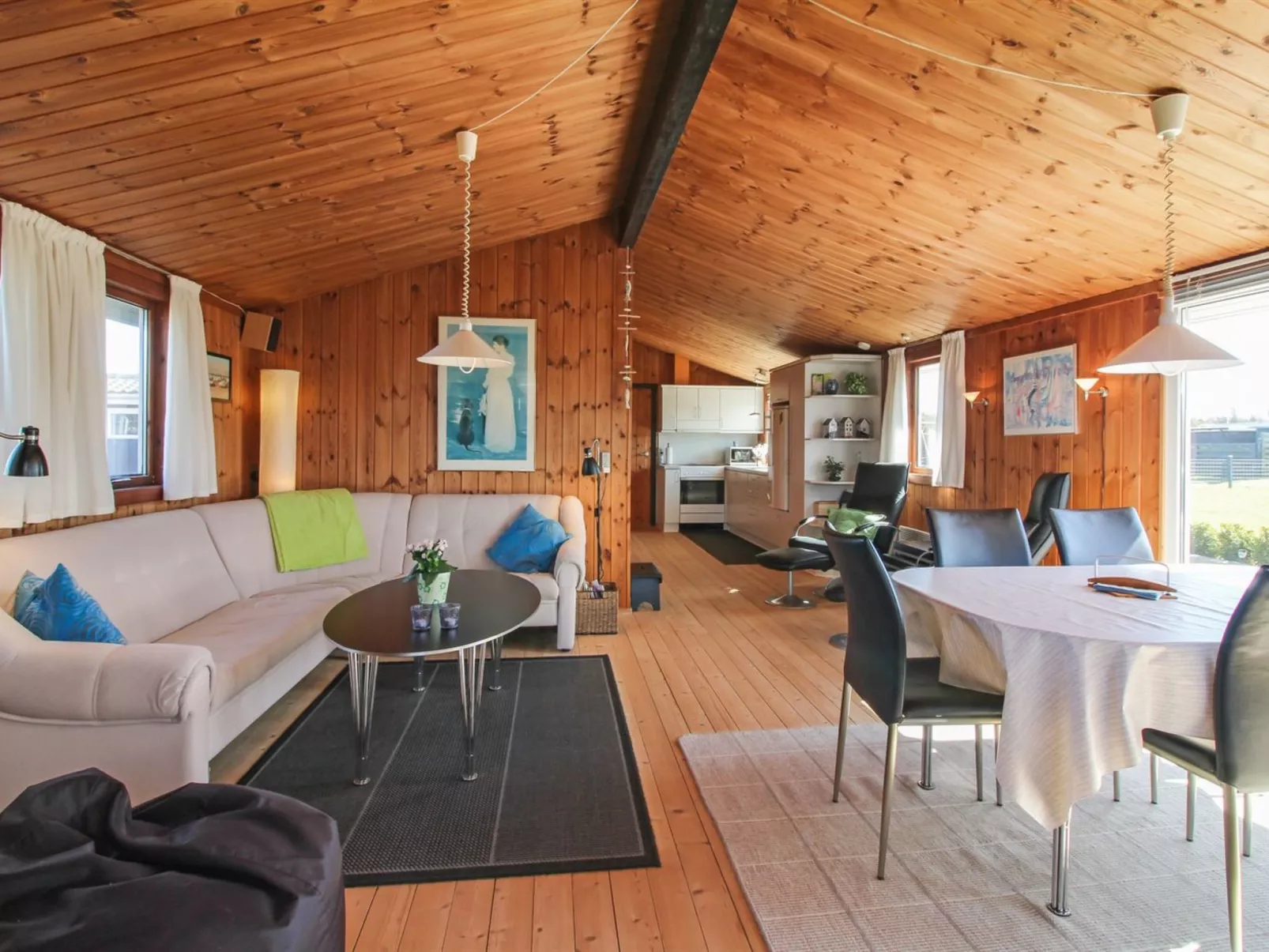 "Hælf" - 400m from the sea-Buiten