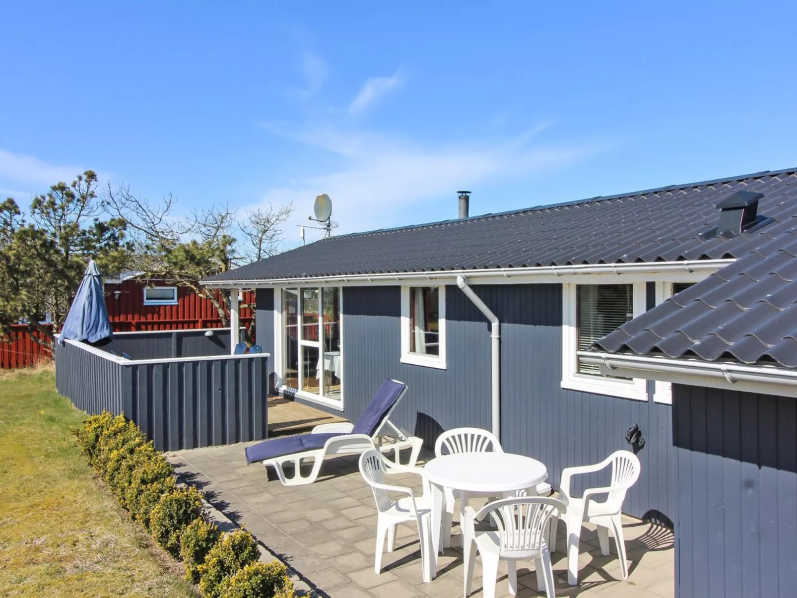 "Hælf" - 400m from the sea-Buiten