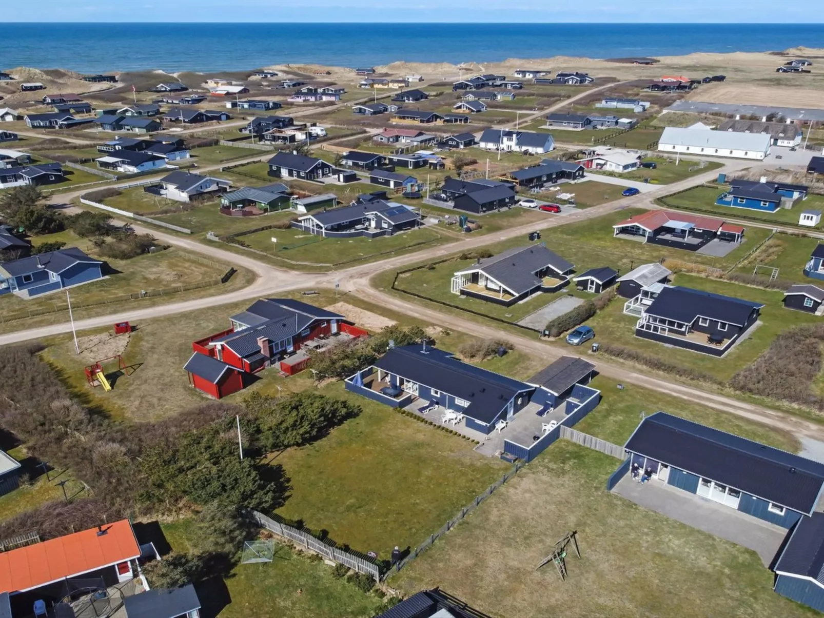 "Hælf" - 400m from the sea-Buiten